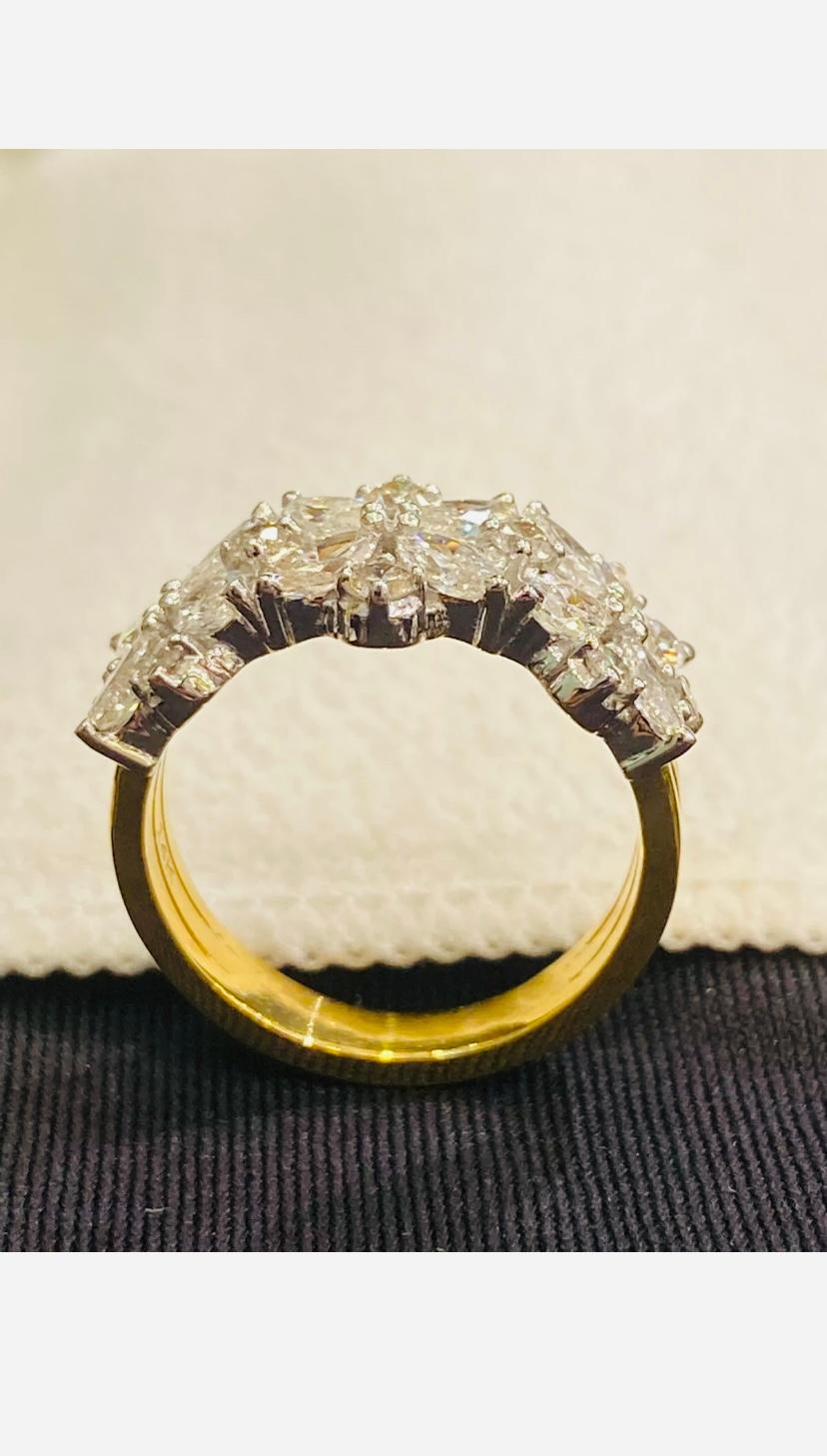 Women's 2.18 Carats Marquise Round Shape Natural Diamonds Gold Band Ring For Sale