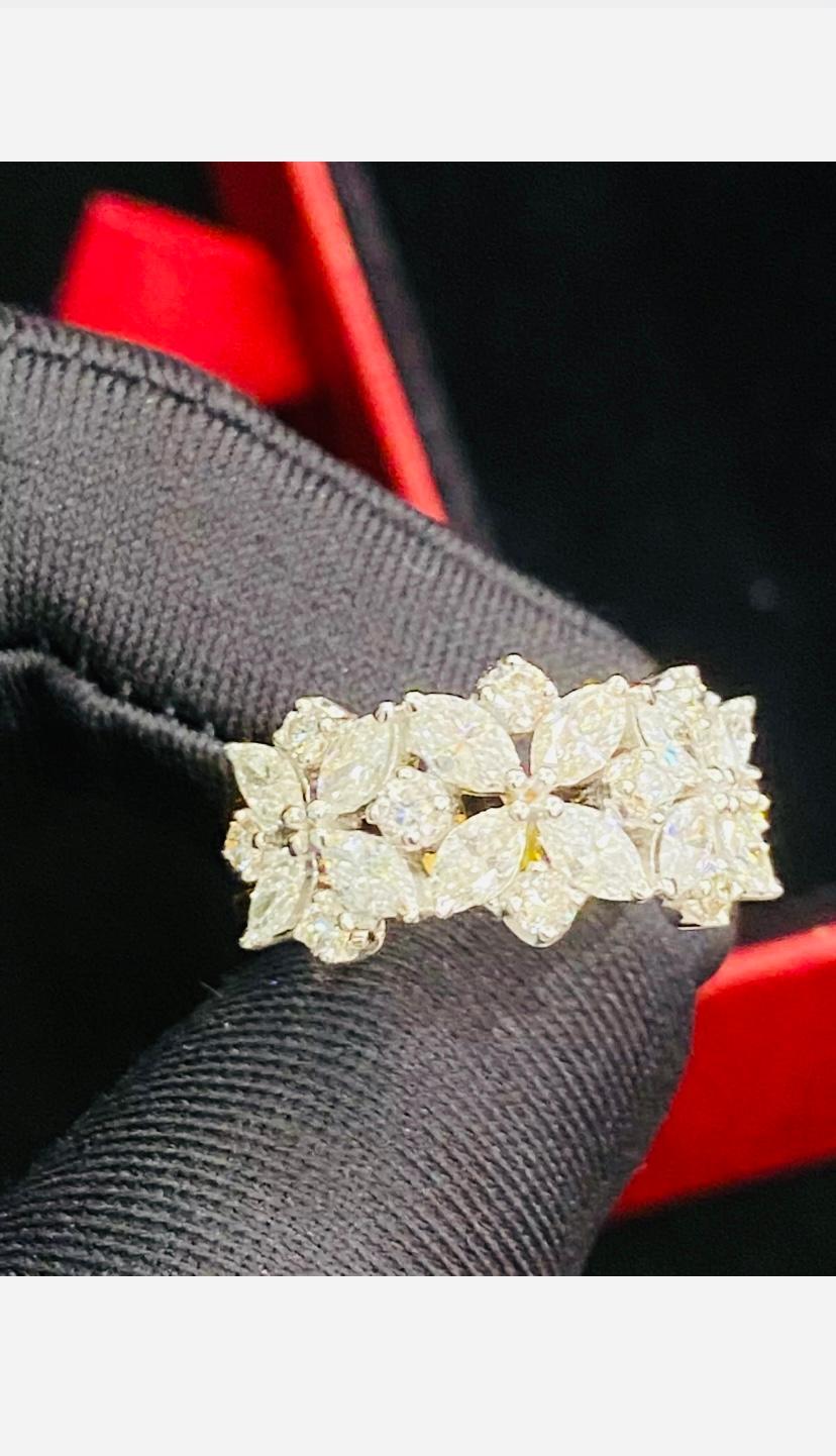 2.18 Carats Marquise Round Shape Natural Diamonds Gold Band Ring For Sale 2