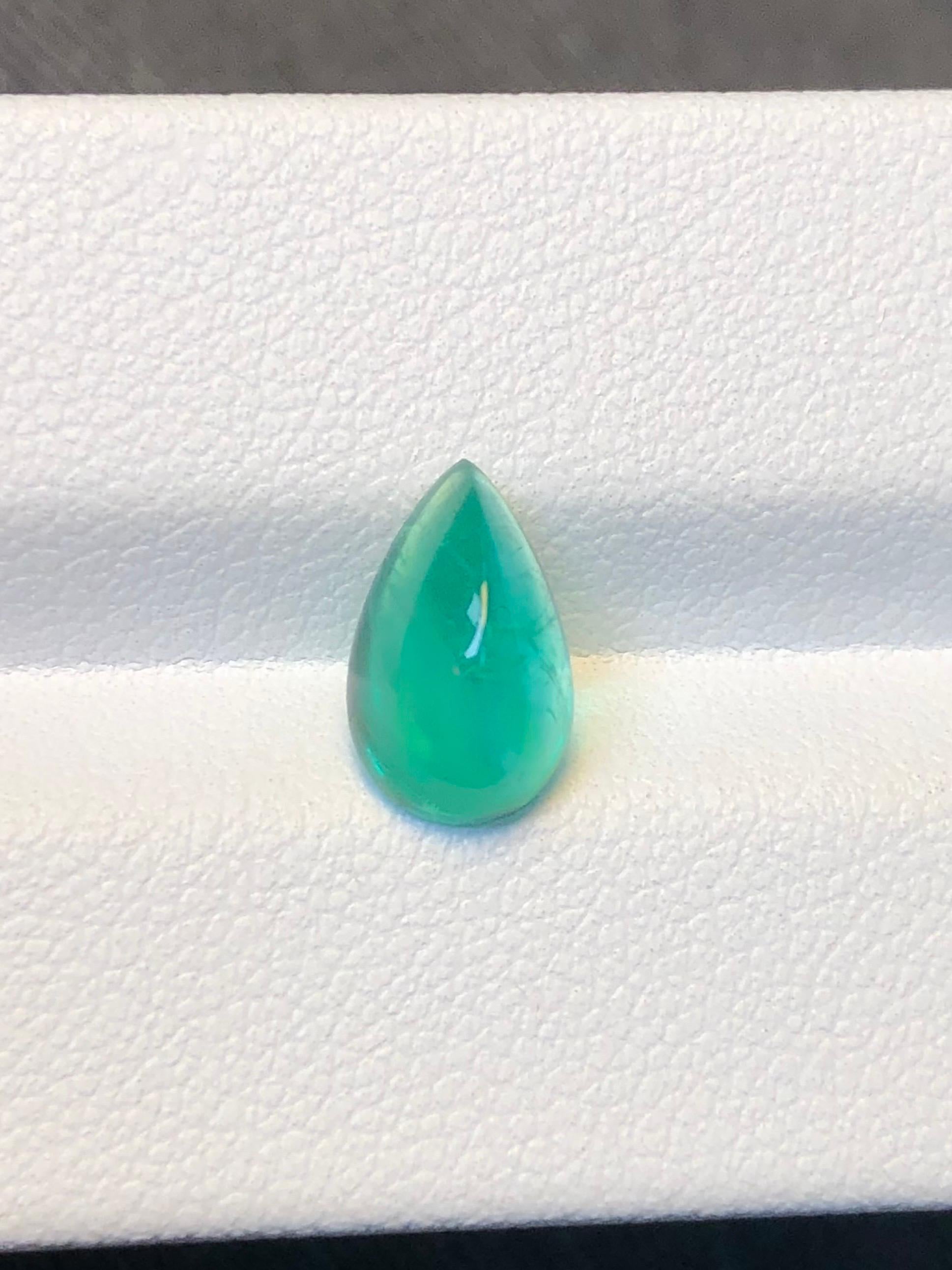 2.18 Karat  Seltener russischer natürlicher Smaragd GUILD Zertifikat Vivid Green Farbe im Angebot 2