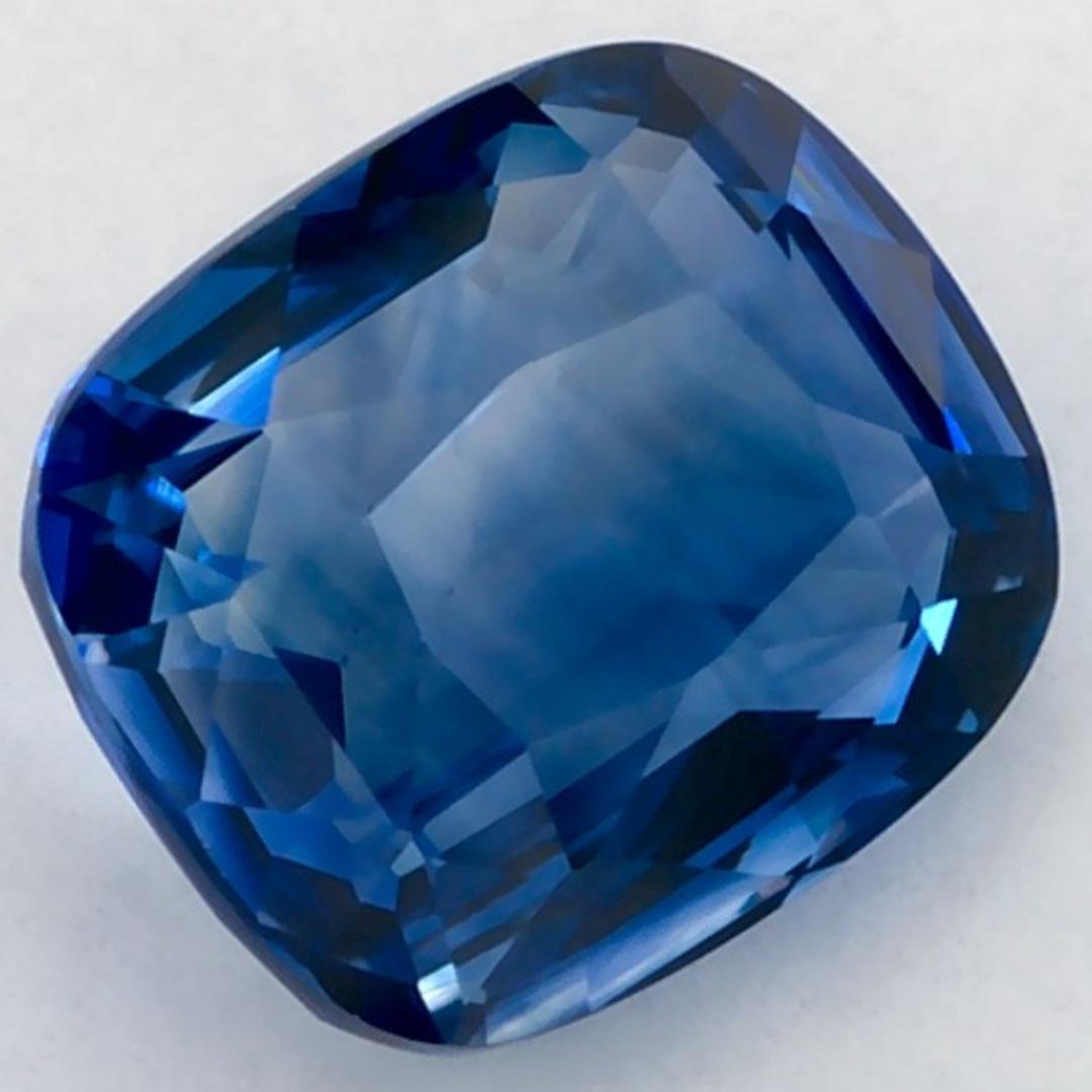 2.18 Karat Blauer Saphir Cushion Loser Edelstein (Kissenschliff) im Angebot