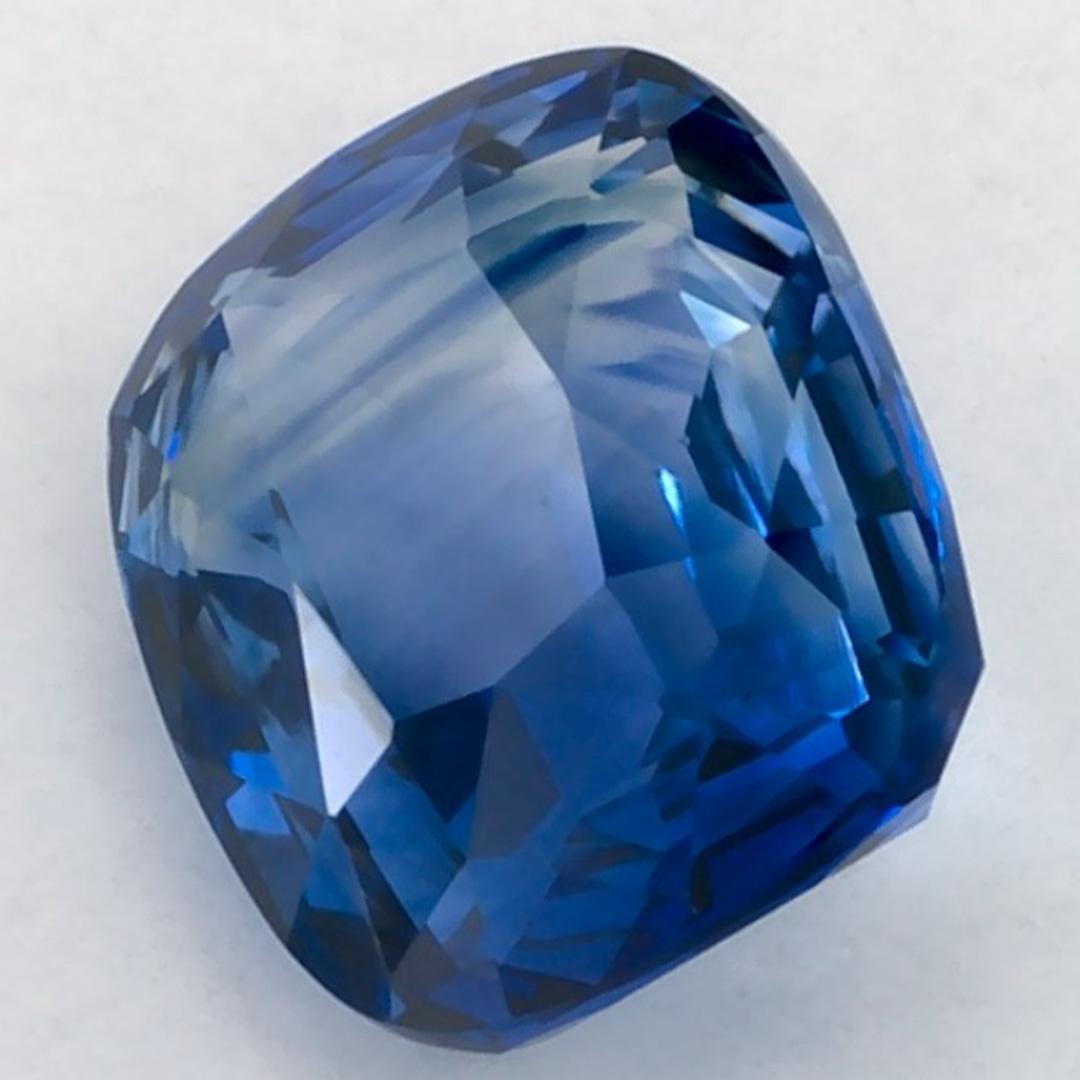 2.18 Karat Blauer Saphir Cushion Loser Edelstein Damen im Angebot