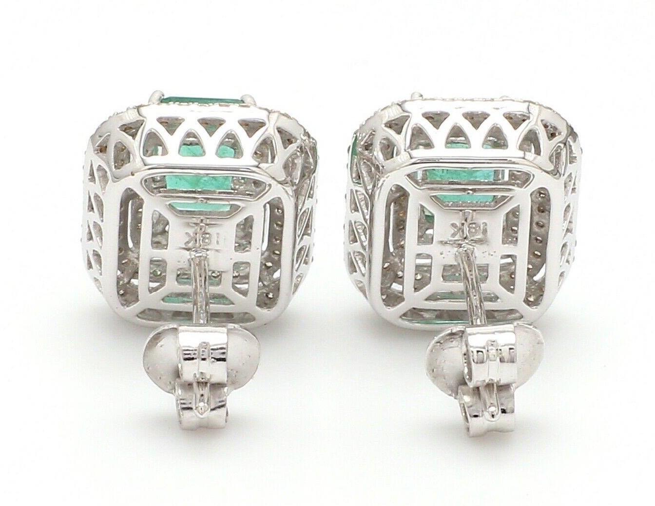 Emerald Cut 2.18 Emerald Diamond 18 Karat White Gold Stud Earrings For Sale