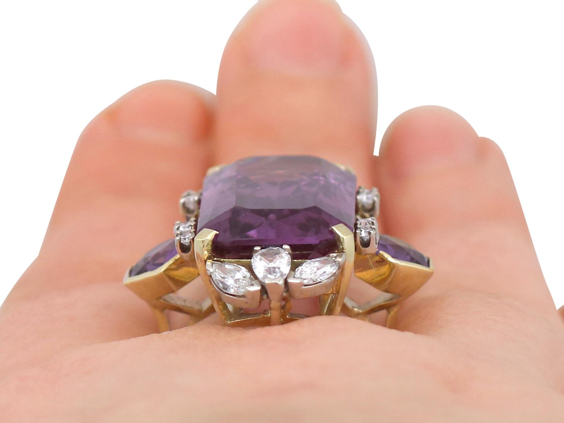 21.82 Carat Amethyst and 1.59 Carat Diamonds Gold Cocktail Ring For Sale 3