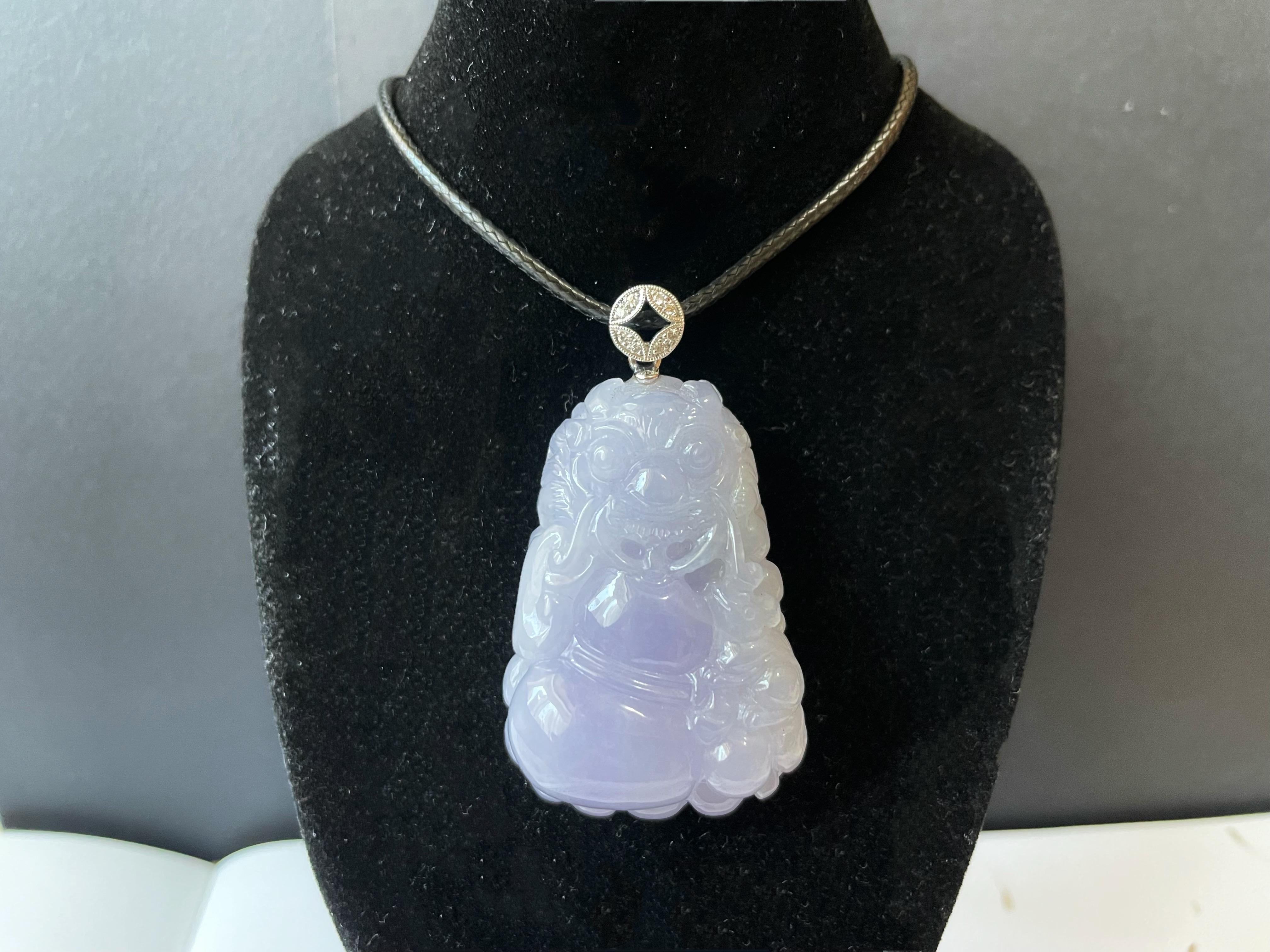 Round Cut 218.54 Ct - Natural Myanmar Lavender Icy Type Qilin Jadeite Jade Pendant For Sale
