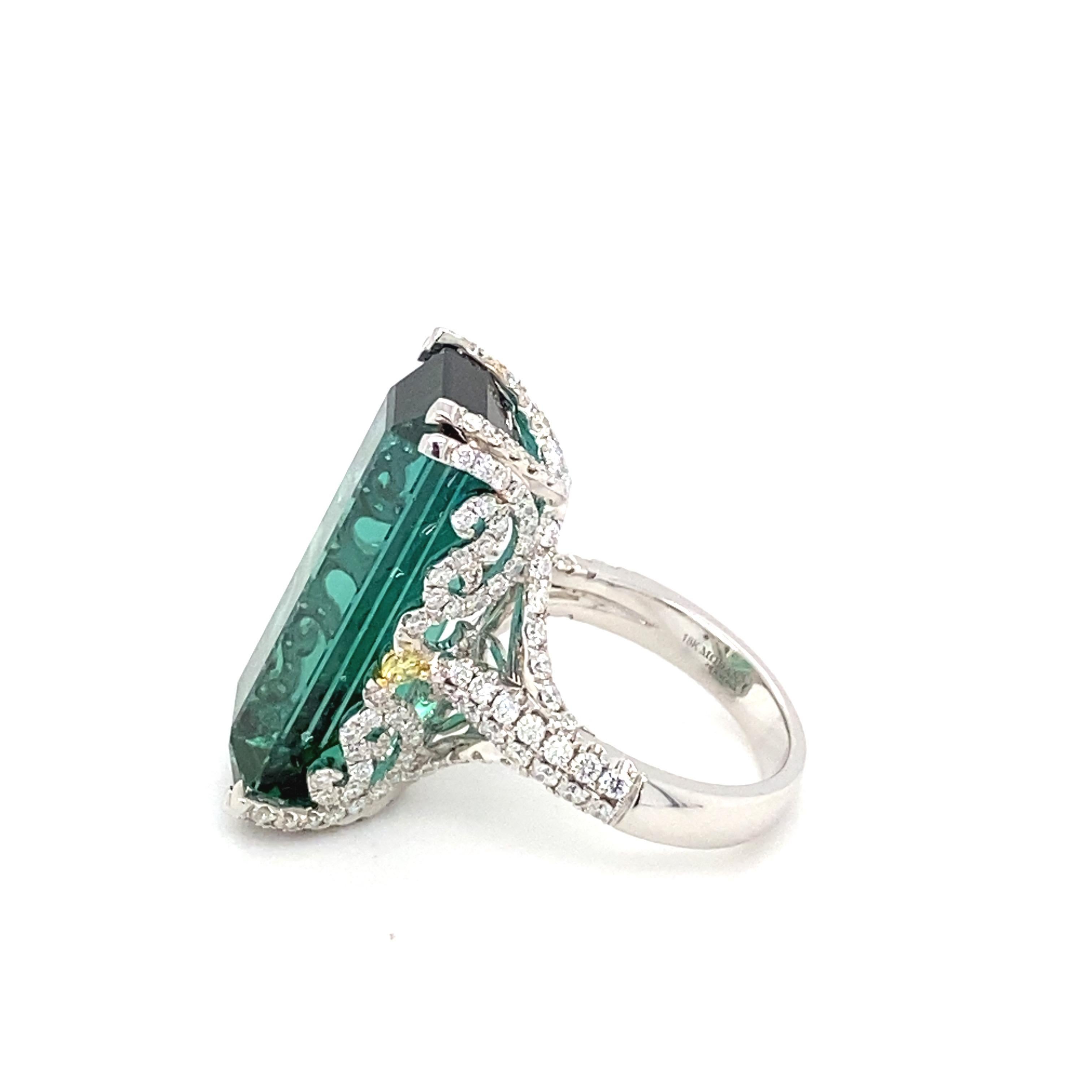 21.86 Carat Baguette Cut Indicolite Tourmaline Diamond White Gold Cocktail Ring In New Condition For Sale In Trumbull, CT