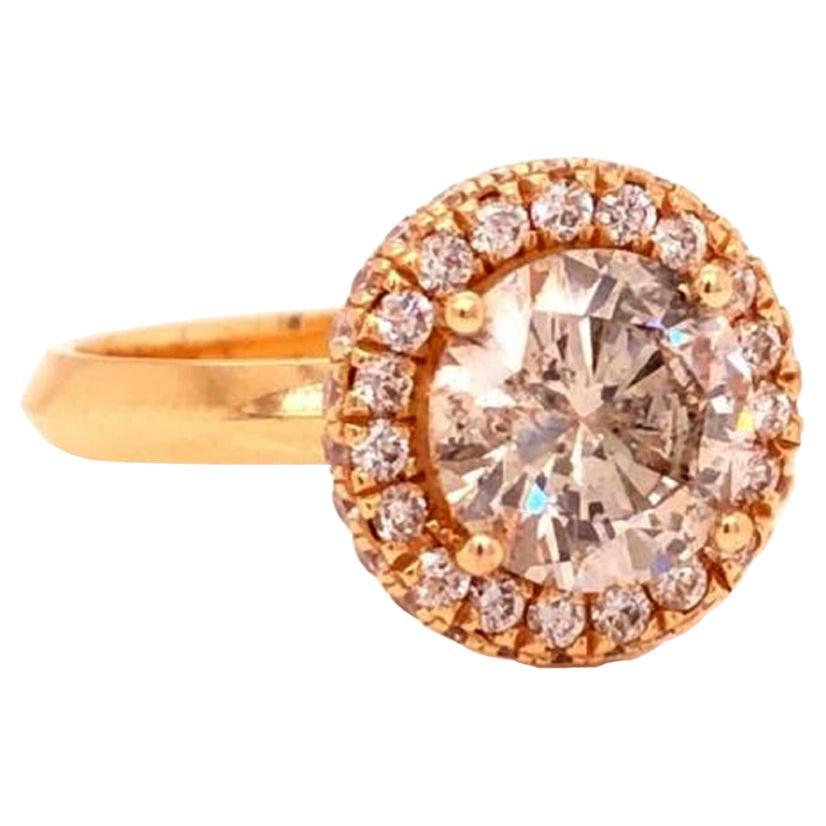 2.18ct Center Diamond Halo Round Diamond Ring 14K Gold Si3 Clarity I Color For Sale