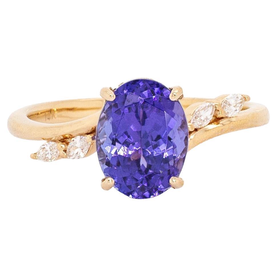 Bague Tanzanite 2.18cts avec accents de Diamants Naturels : Or massif 14k, ovale 9x7mm