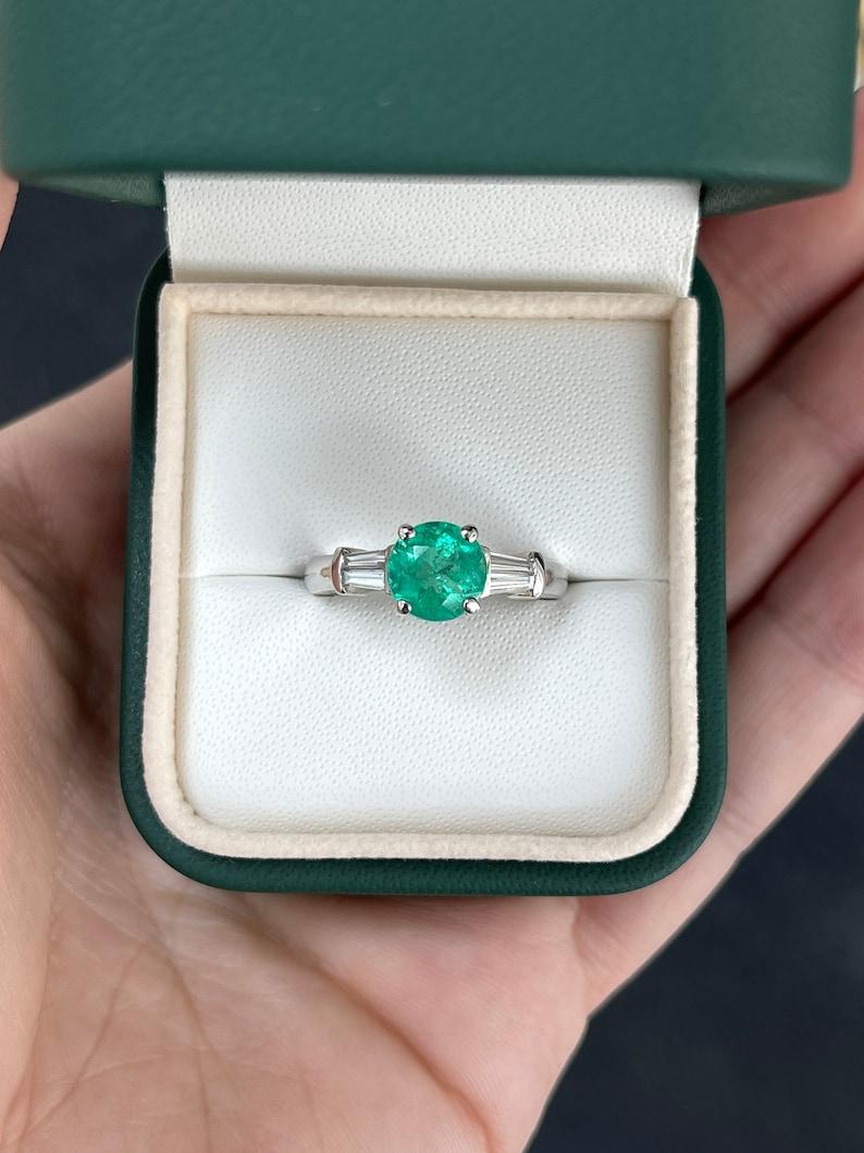 Women's 2.18tcw PLAT Vivid Colombian Emerald Engagement Ring with Diamond Accent For Sale