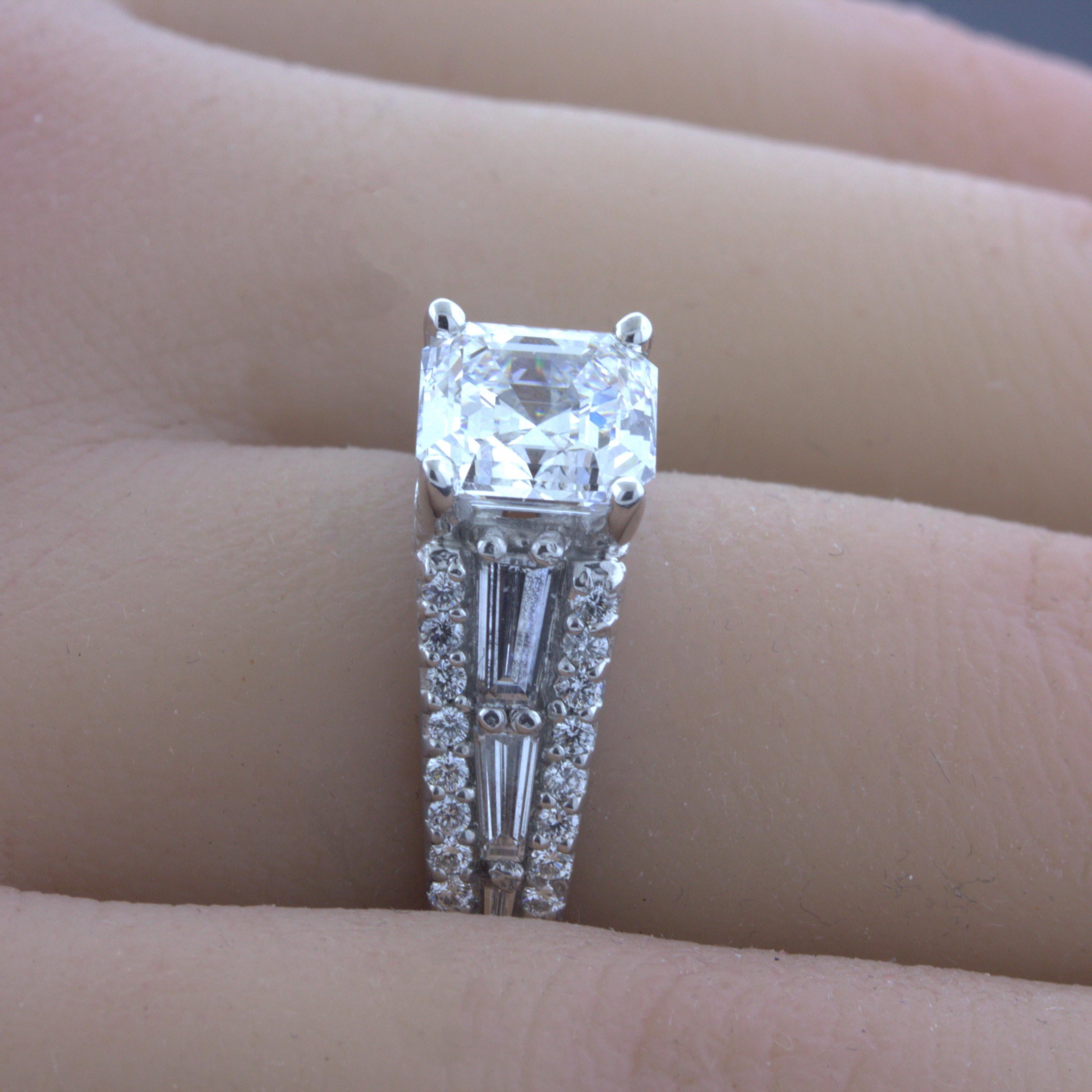 Women's 2.19 Carat D-VS2 Asscher-cut Diamond Platinum Engagement Ring, GIA Certified For Sale