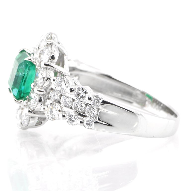 Emerald Cut 2.19 Carat Natural Colombian Emerald and Diamond Ring Set in Platinum For Sale