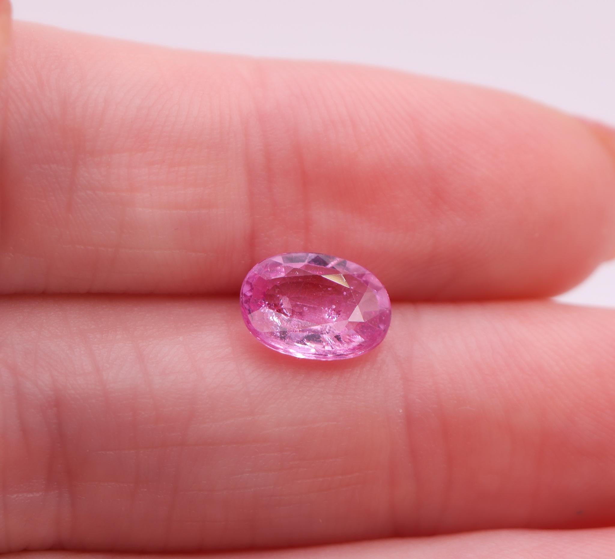 2.19 Carat Pink Sapphire Loose Gemstone Oval 9x7mm In New Condition For Sale In Columbus, OH
