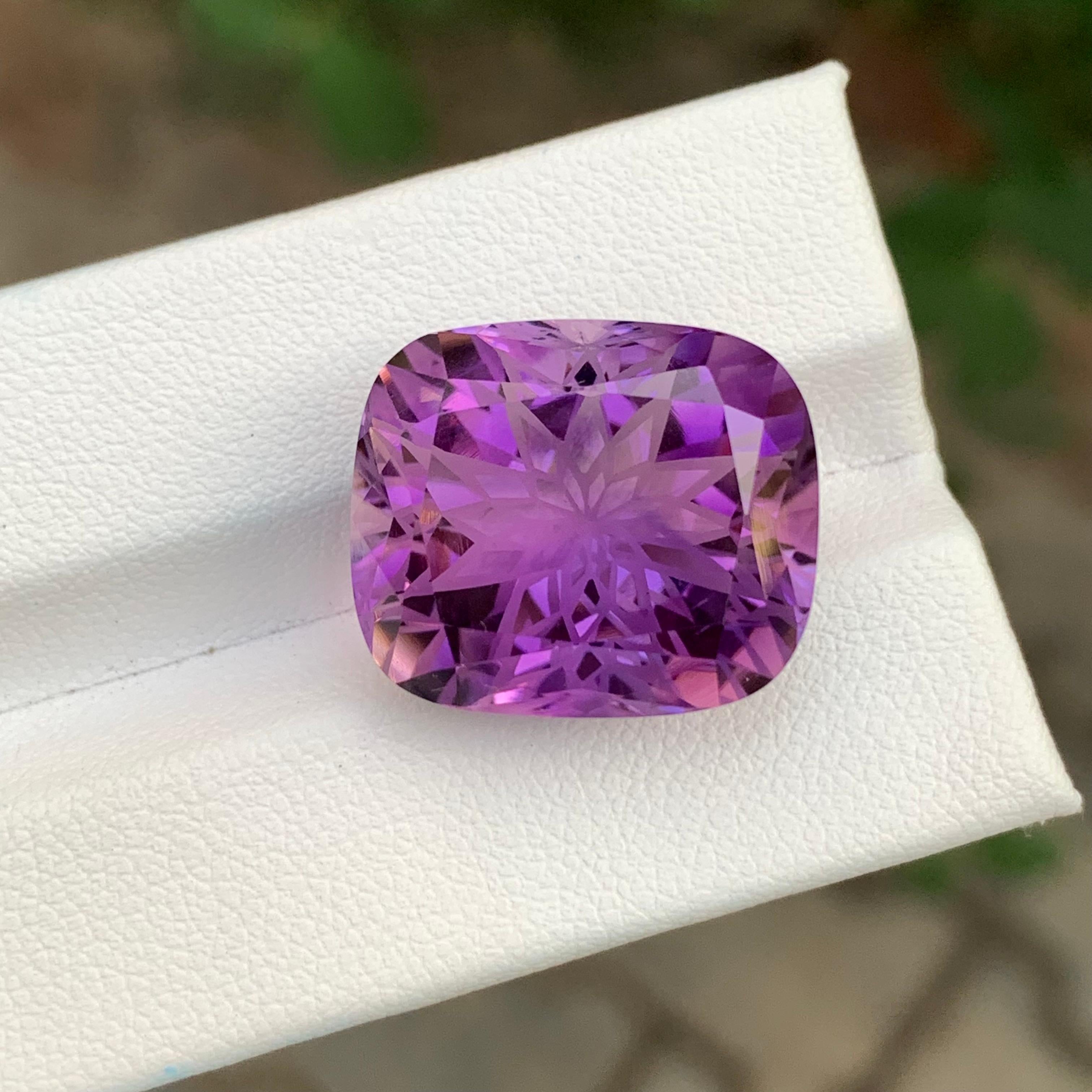 21,90 Quilates Amatista Violeta Suelta Corte Flor en Nuevo estado para la venta en Brisbane, AU