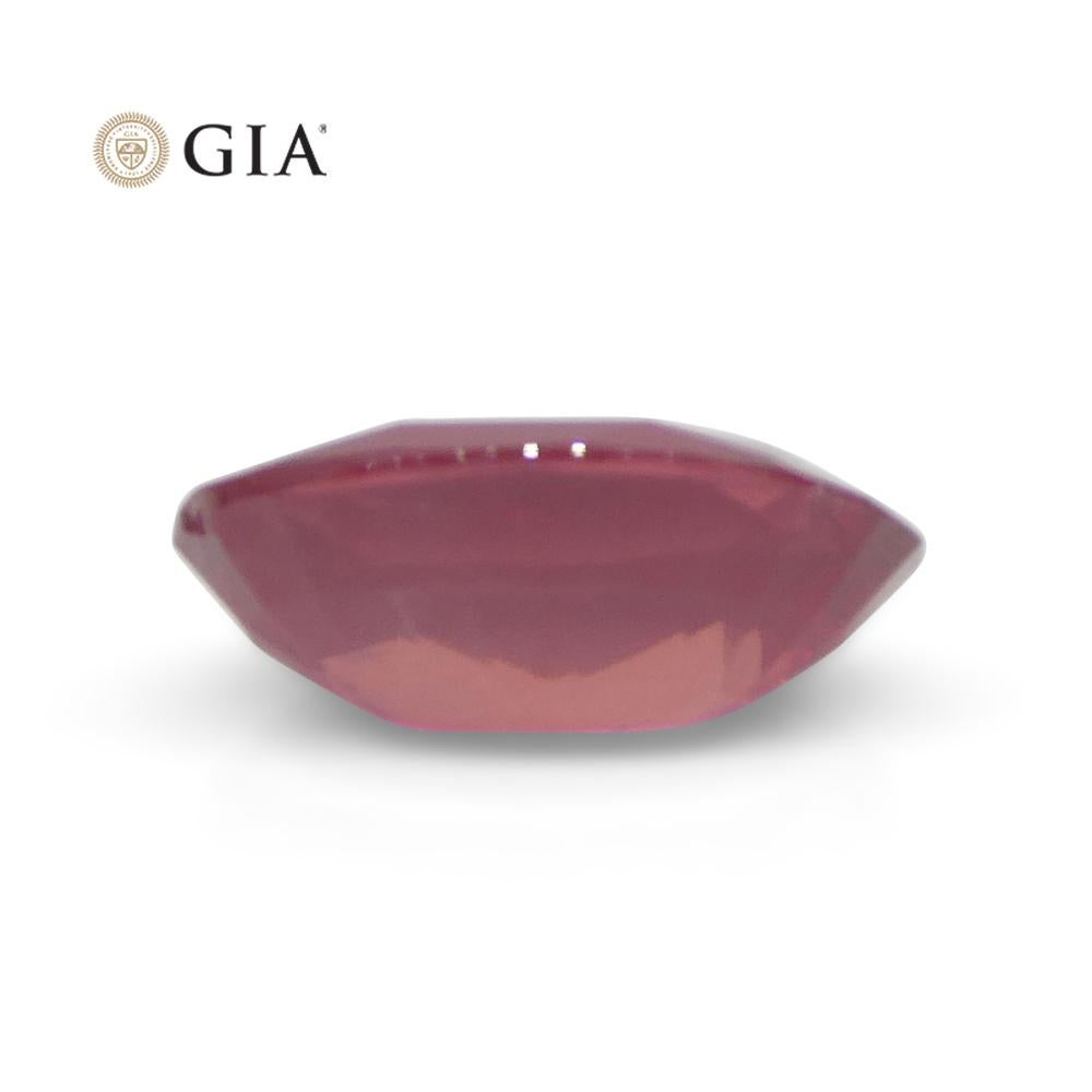 Rubí Rojo Ovalado de 2.19ct Certificado GIA Mozambique 3