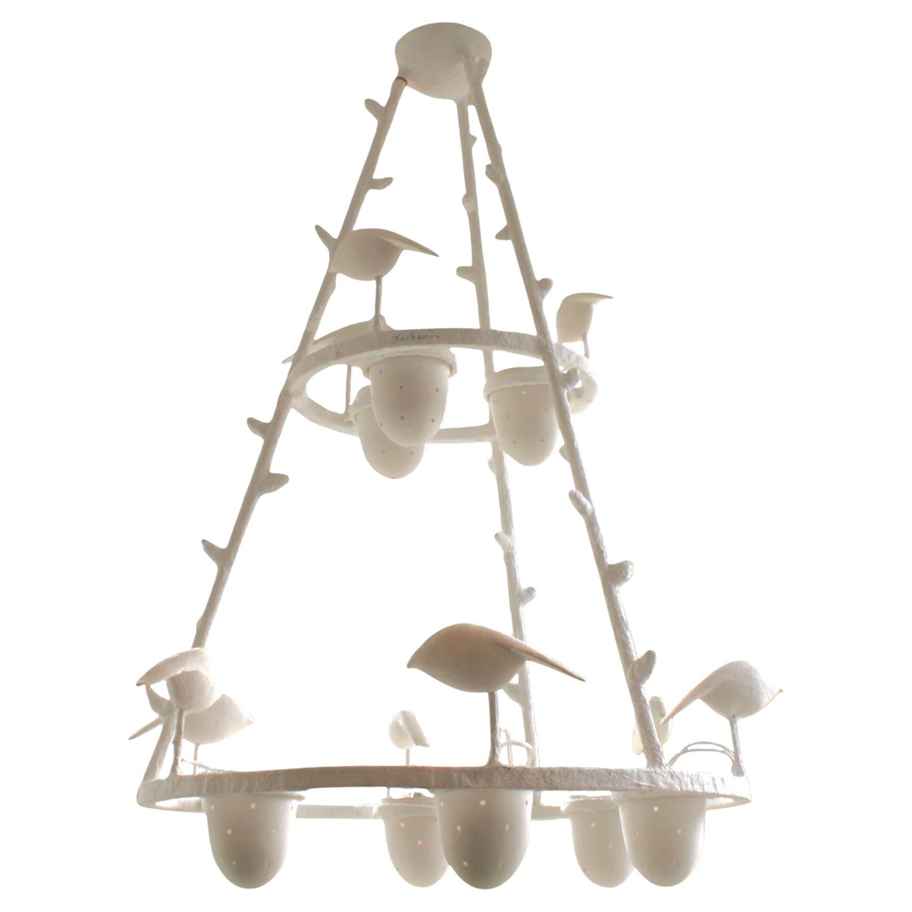 Lampadario a forma di uccello in gesso francese del 21° secolo di Jacques Darbaud in vendita