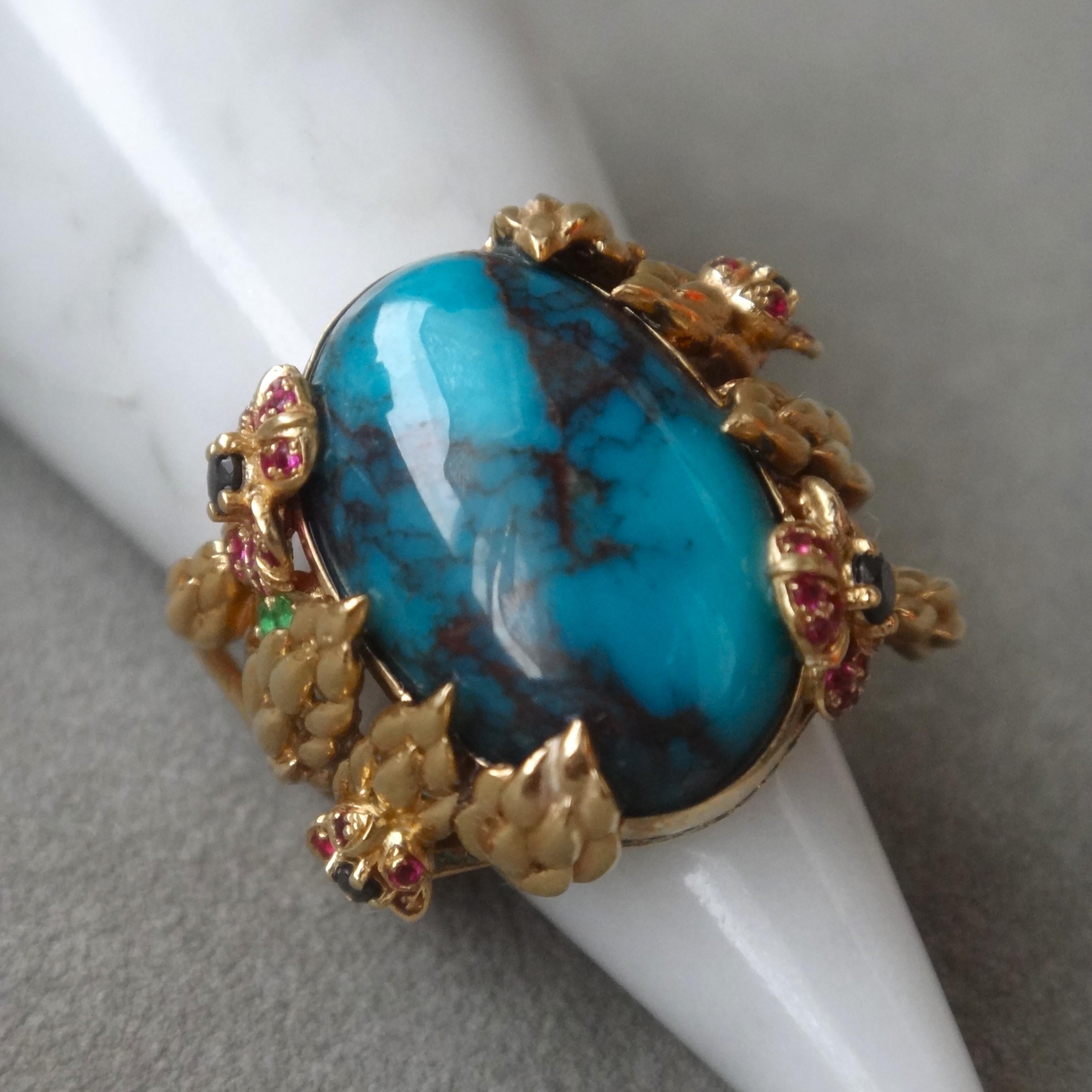 21 Karat natürlicher Biskuit Türkis 18K Gold Rubin und Tsavorit Cocktail-Ring (Künstler*in) im Angebot