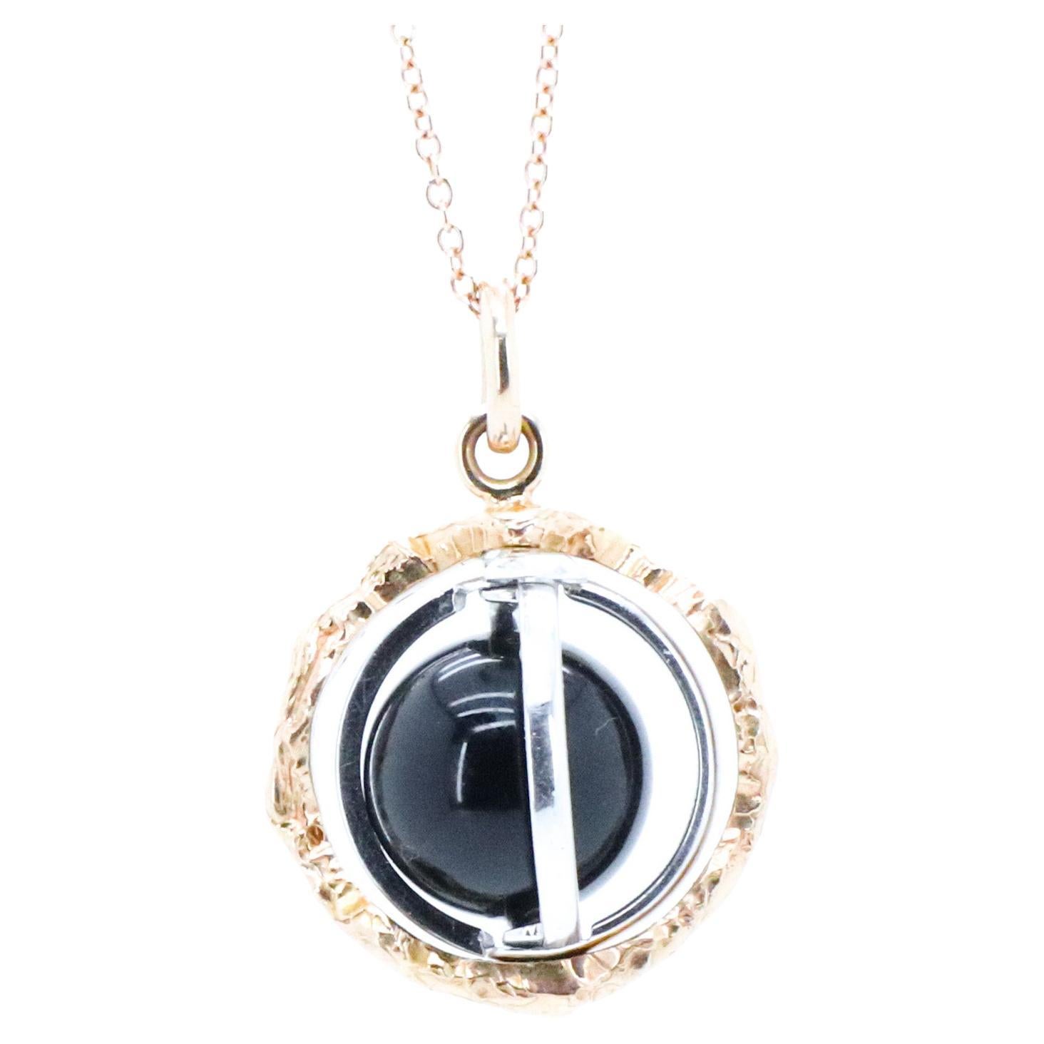 18k Gold Made in Italy Onyx Changeable Gem Revolving Loops Essence Necklace For Sale