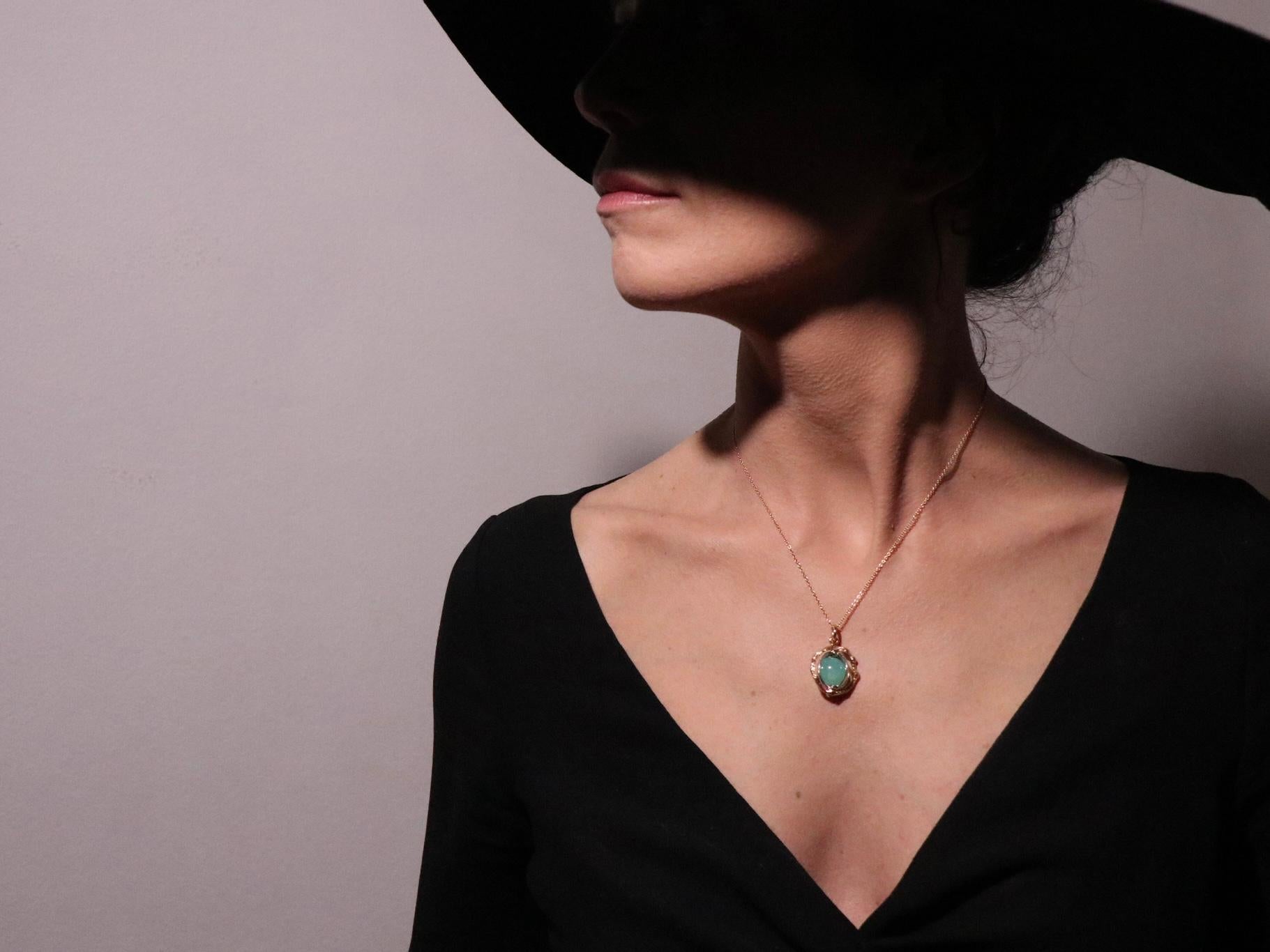 Collana Looping con gemme mutevoli in oro 18k Made in Italy al quarzo rosa in vendita 1