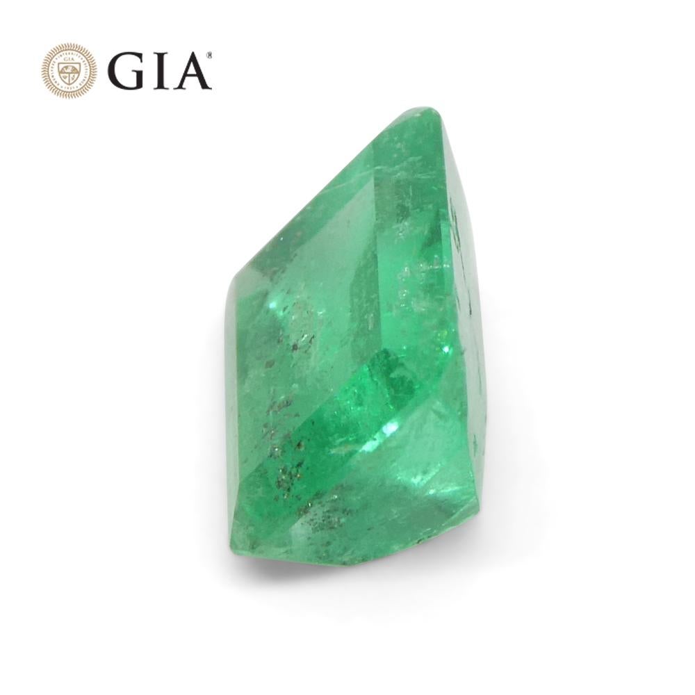 2.1ct Octagonal/Emerald Green Emerald GIA Certified Colombia   For Sale 4