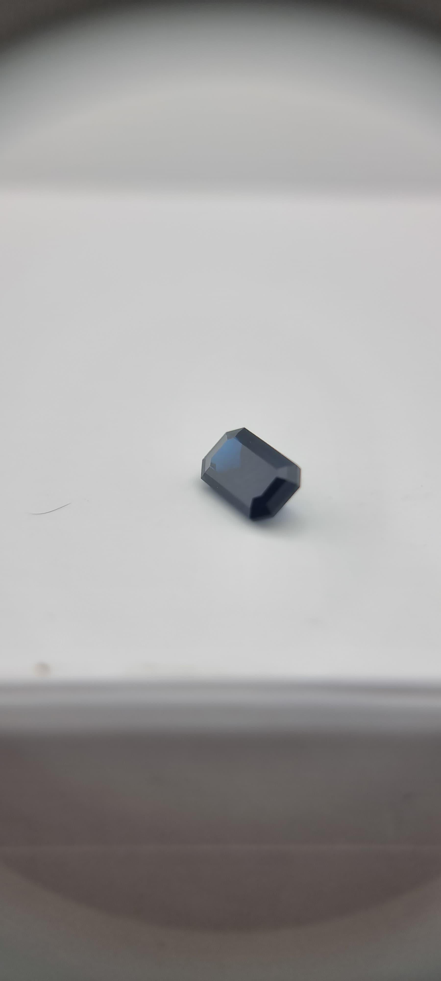2,1ct Rechteckig Dunkelblau Natürlicher Saphir Edelstein im Angebot 2