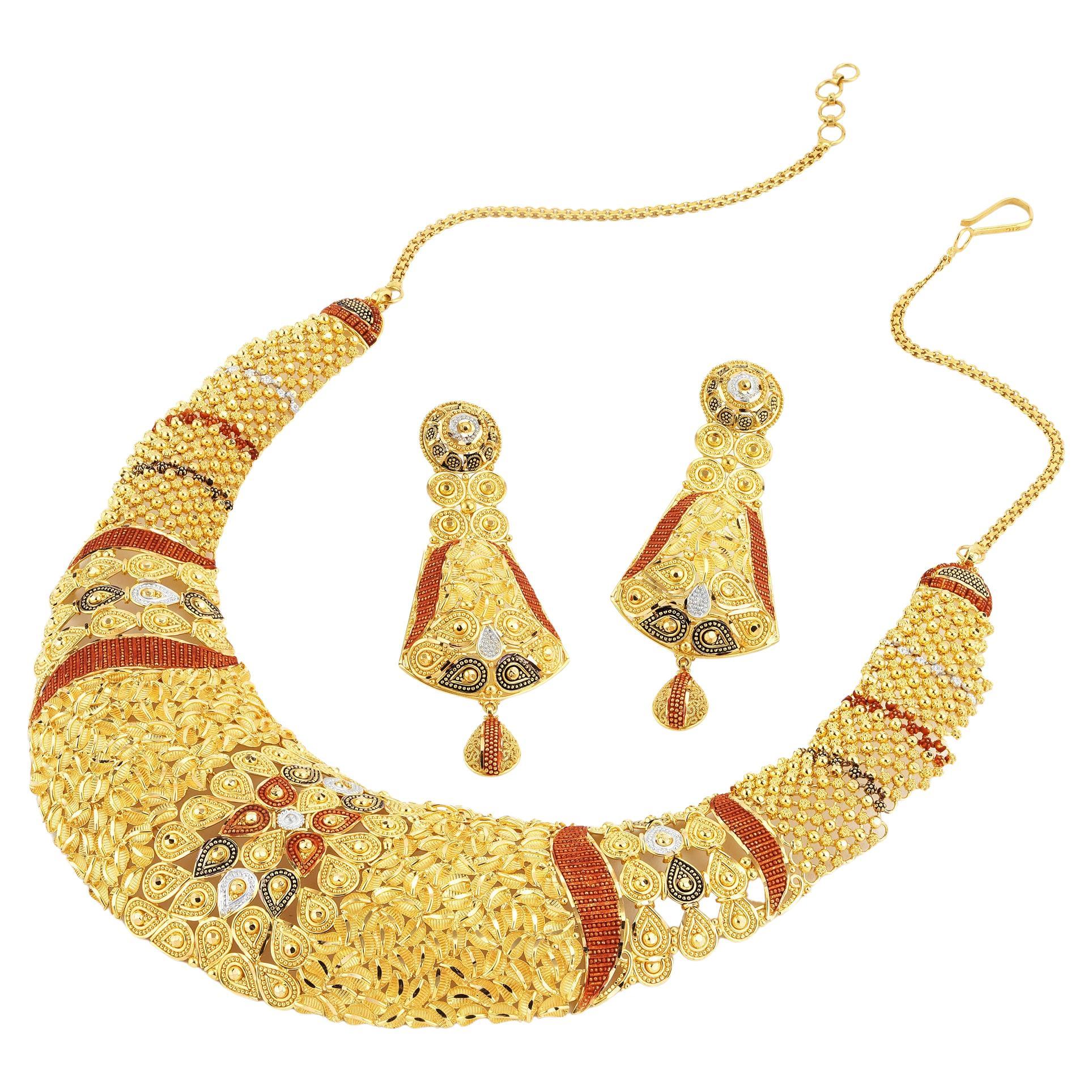 21K Gold Antique Traditional Indian Bib Necklace and Drop Earring Bridal Set  For Sale