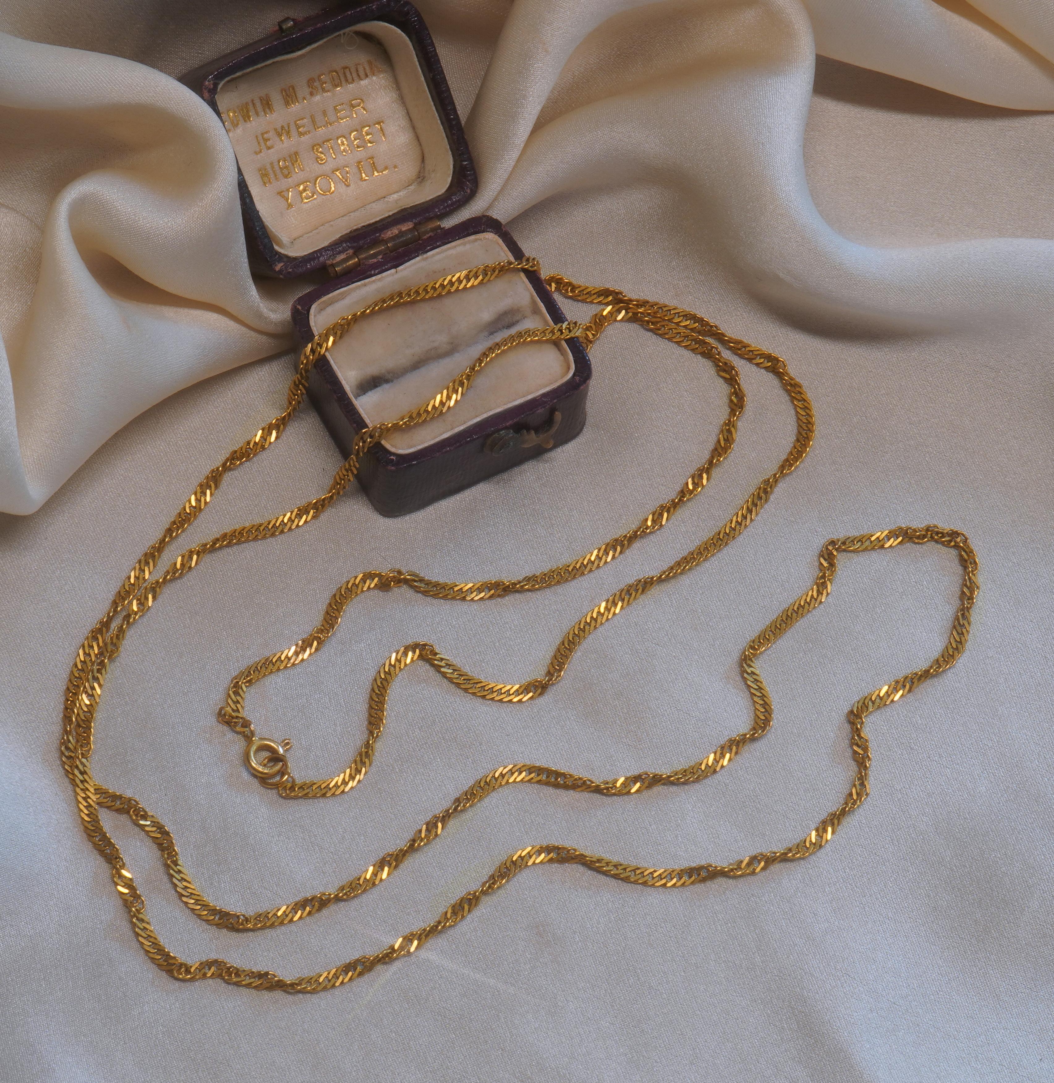 21K Halskette Kette Vintage Solid High Carat Gold Gelb 31 Zoll 9,36 Gramm! für Damen oder Herren im Angebot