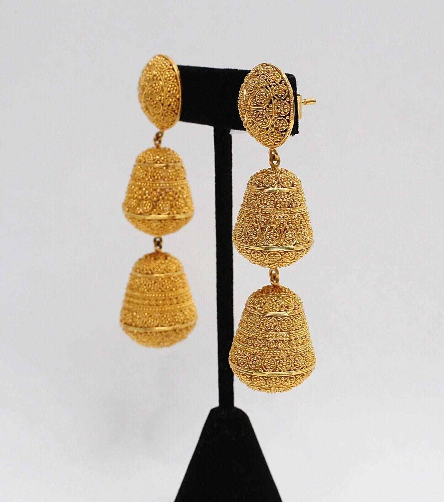 21k Yellow Gold African Filigree Dangle Earrings, 46.2g In Good Condition For Sale In Providence, RI