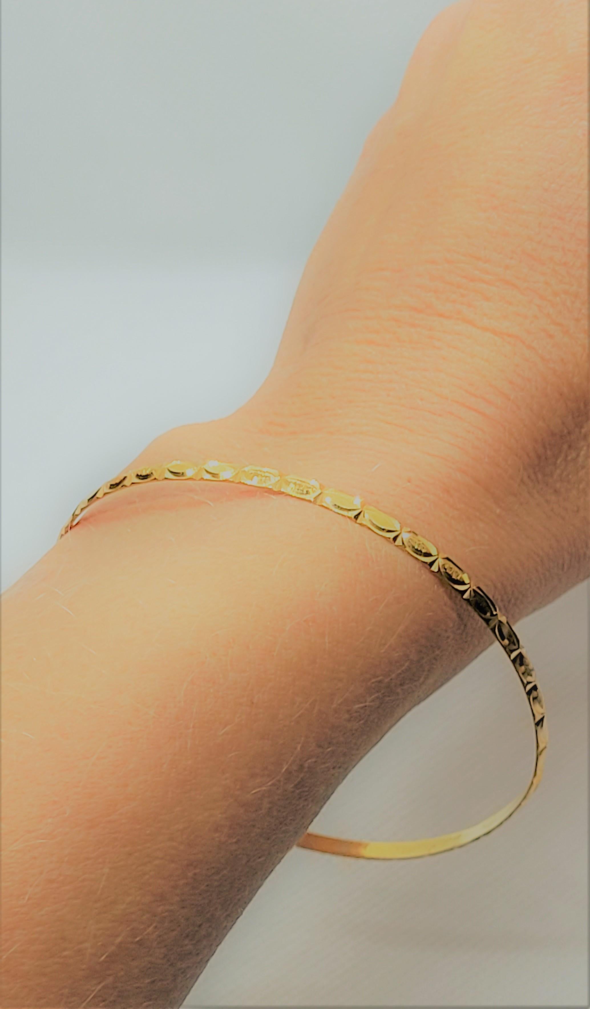gold stamp 21k