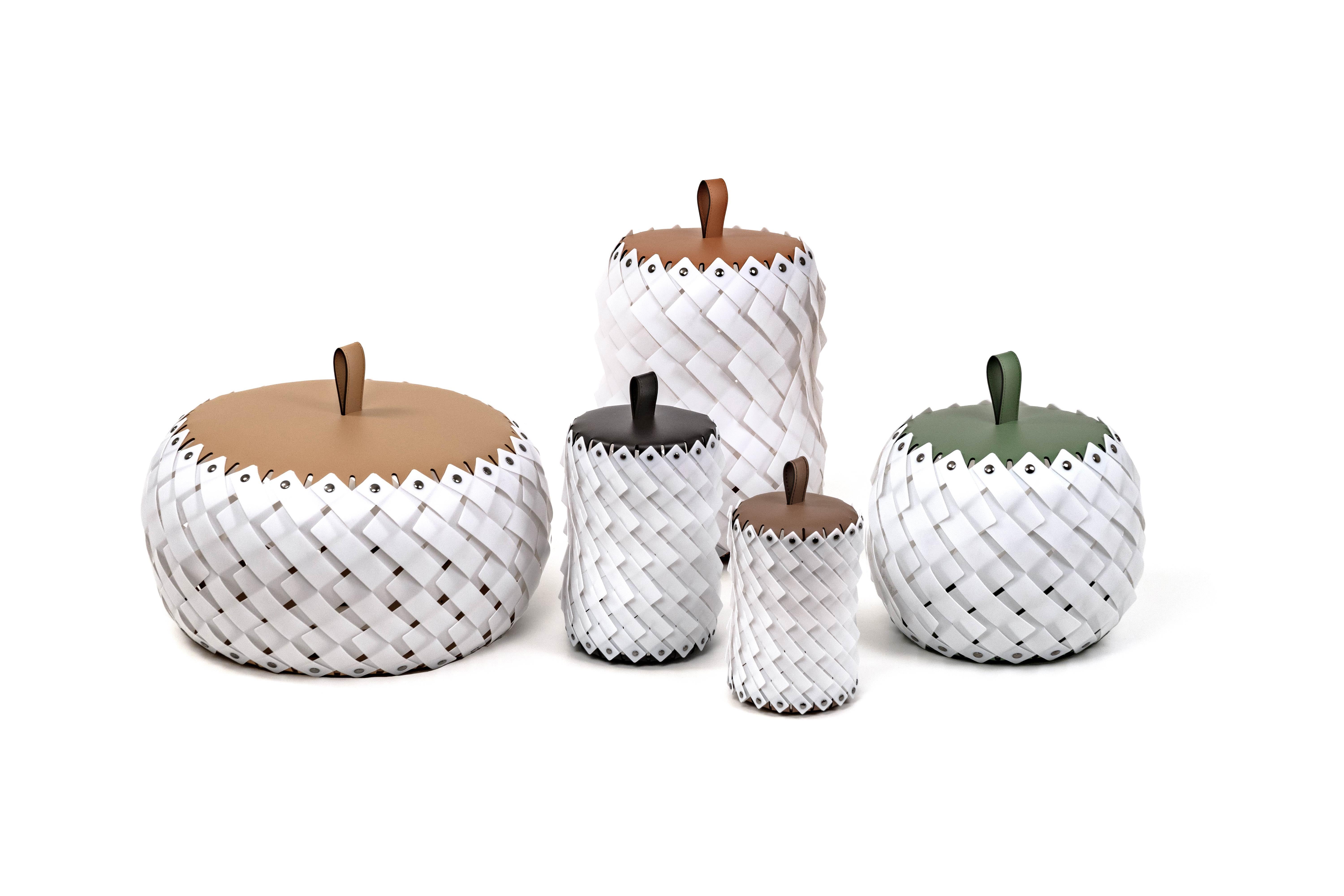 Moderne 21st Almeria Wireless Grande lanterne de sol en vente