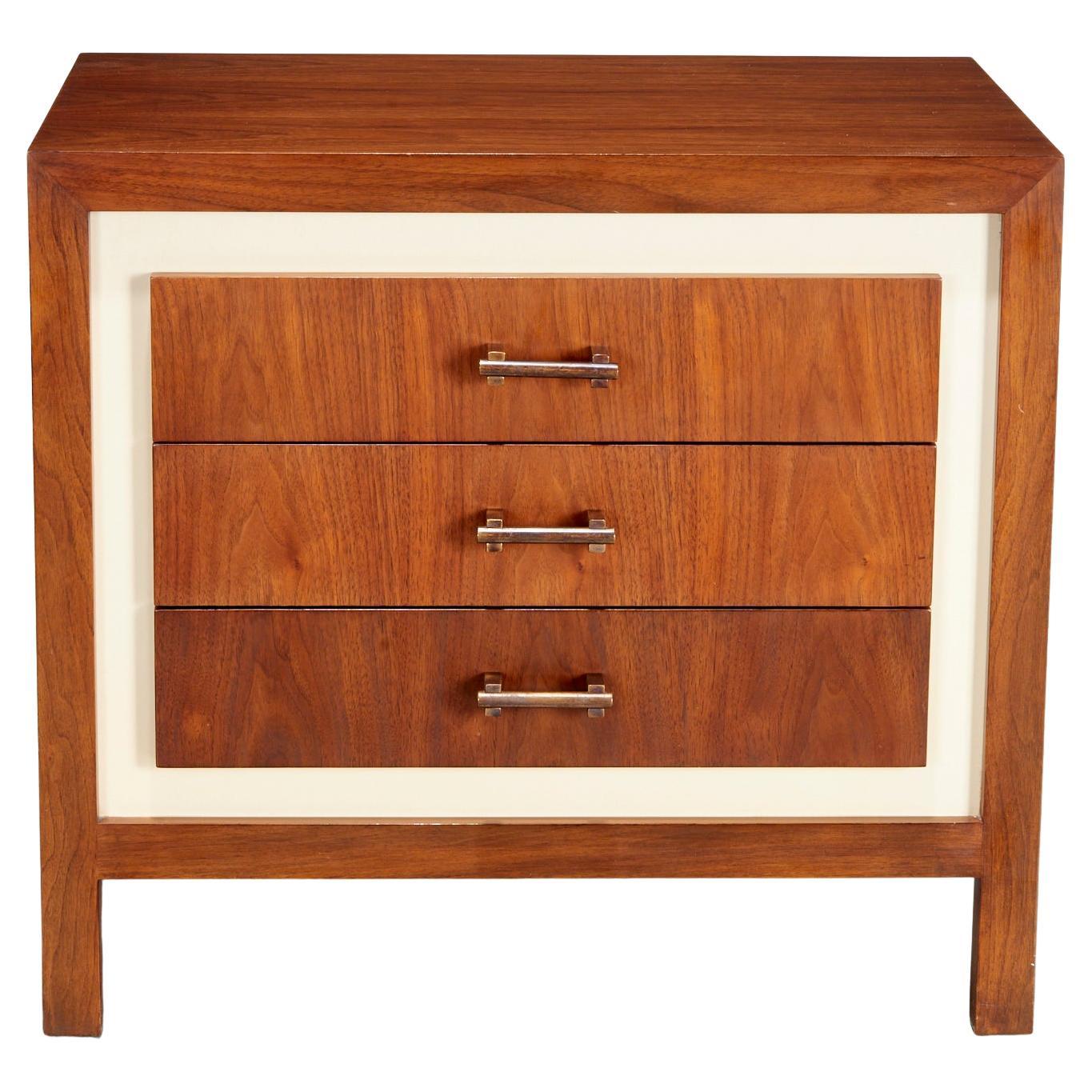 21st C. Ferrell Mittman Walnut Lakecrest Bedside Chest (Style No. FCB7810) For Sale
