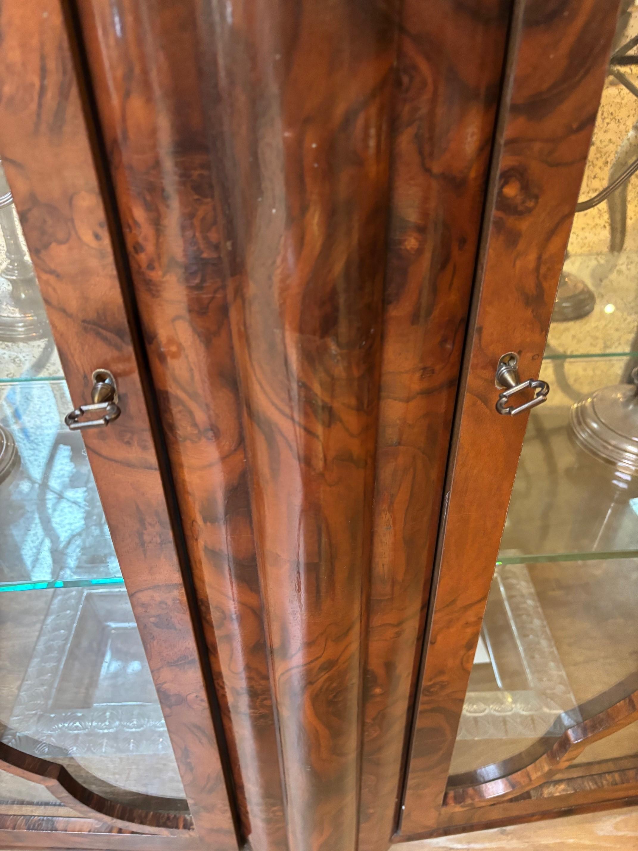 21st C. Walnut Burl Veneer Glass Paneled Two Door Adjustable Two Shelves Vitrine For Sale 6