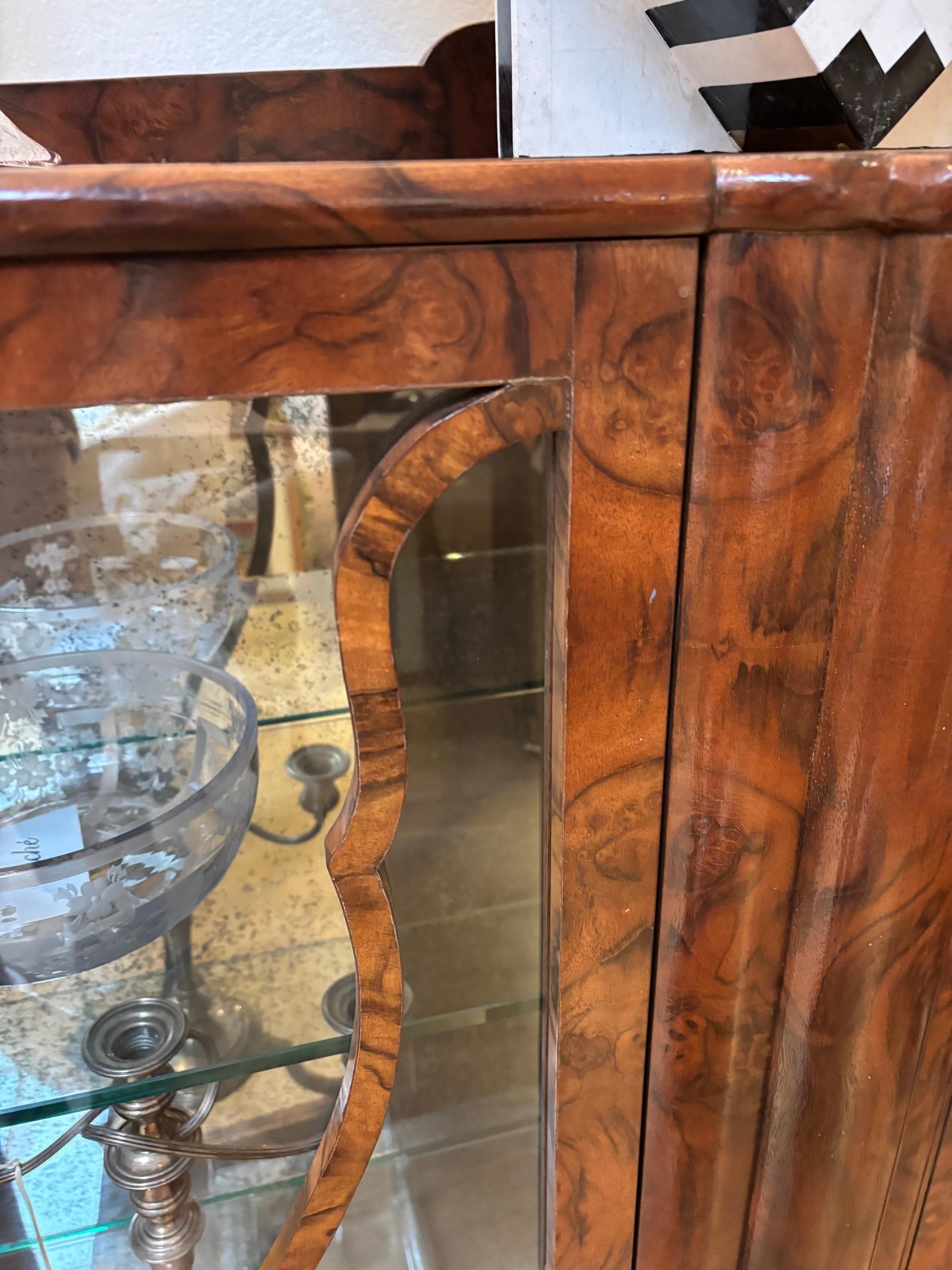 21st C. Walnut Burl Veneer Glass Paneled Two Door Adjustable Two Shelves Vitrine In Good Condition For Sale In Los Angeles, CA