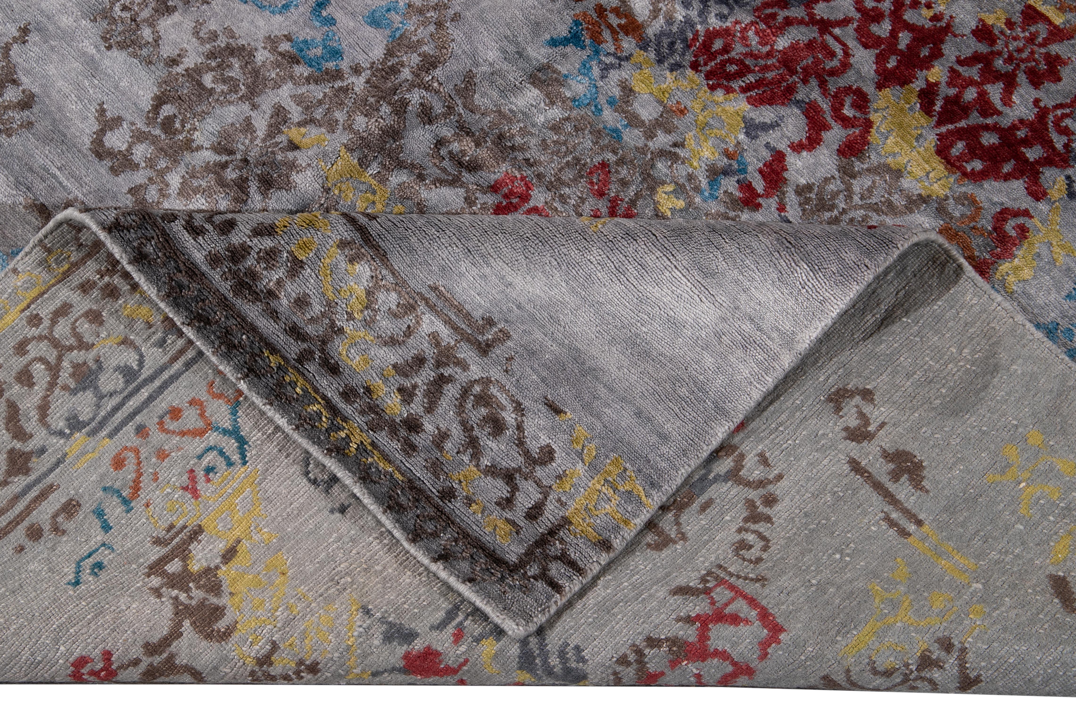 21st Century Modern Wool and Silk Rug For Sale 7