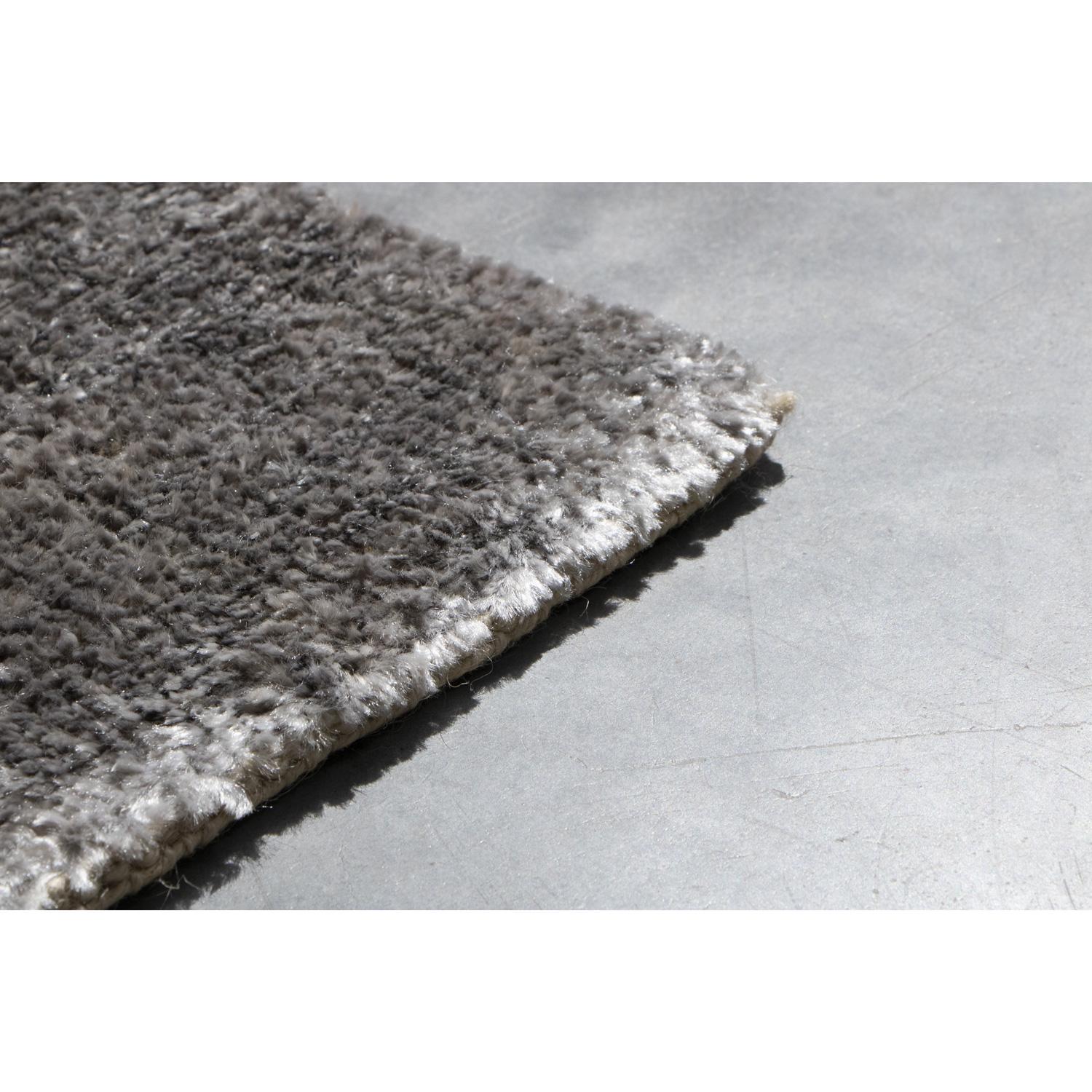 Hand-Woven 21st Cent Luxury Shiny Velvety Silvery Rug by Deanna Comellini In Stock 60x120cm For Sale