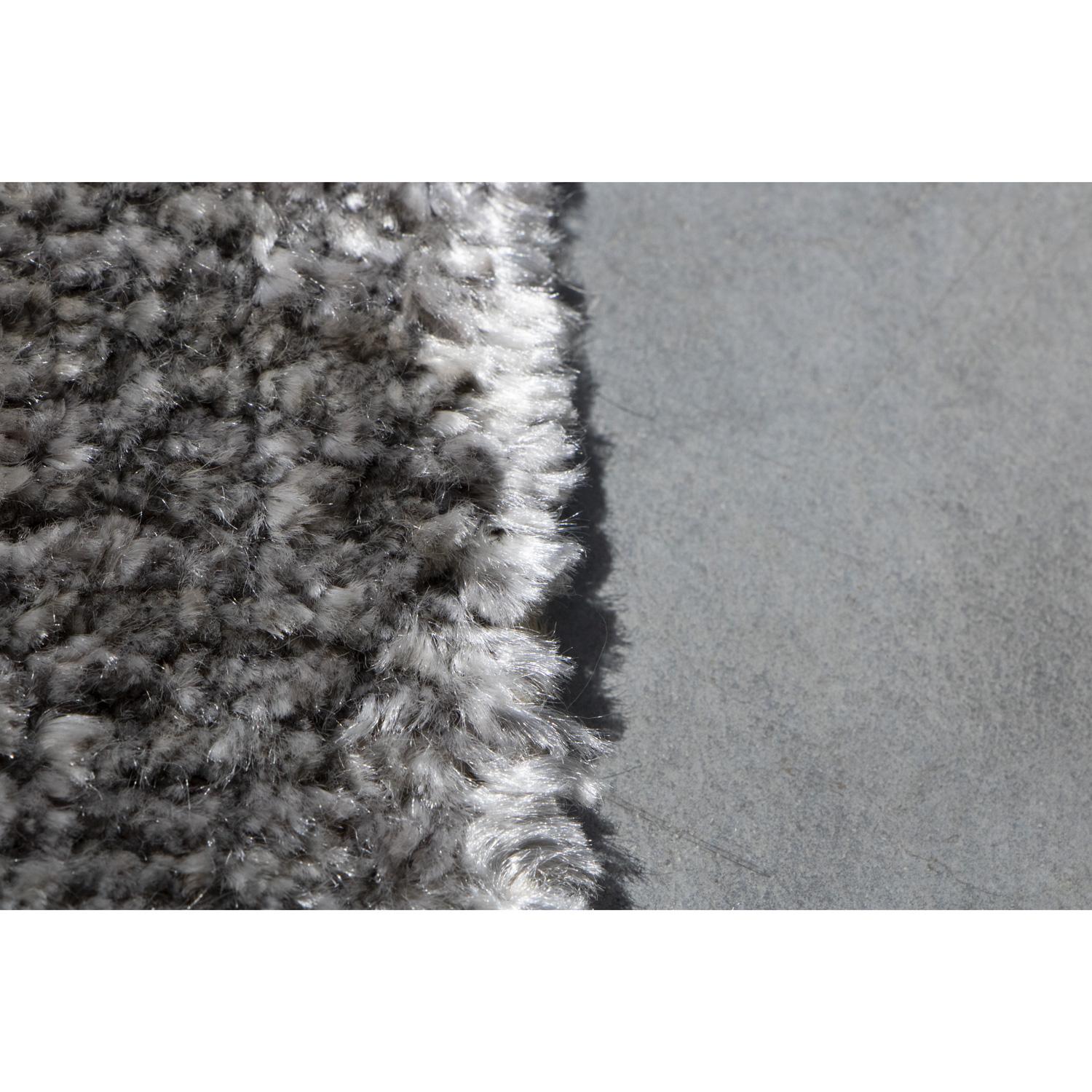 21st Cent Luxury Shiny Velvety Silvery Rug by Deanna Comellini In Stock 60x120cm In New Condition For Sale In Bologna, IT