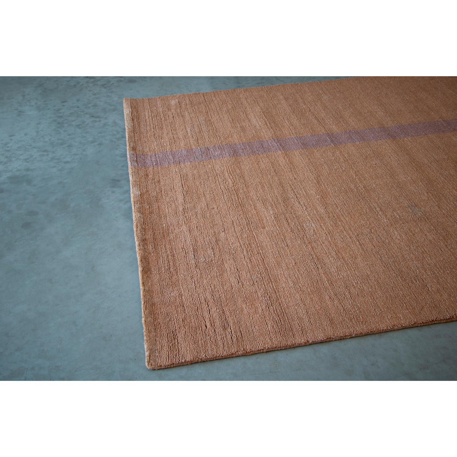 Modern 21st Century Neutral Tones Natural Linen Rug by Deanna Comellini 150x250 cm For Sale