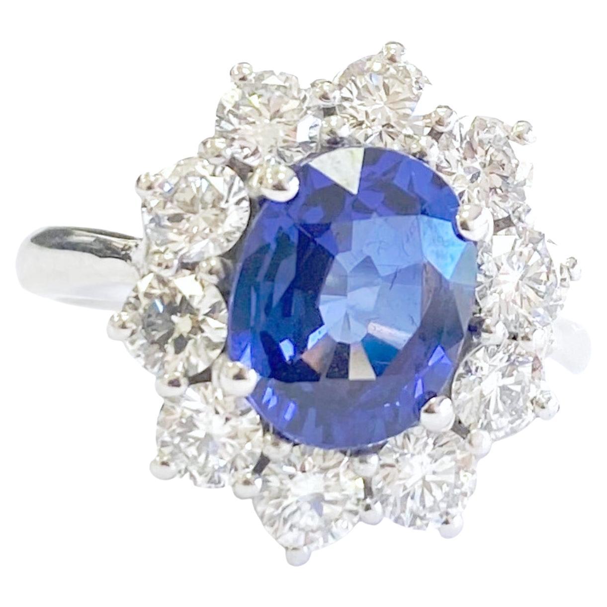 21st Century 18 Karat White Gold 2.46-Carat Sapphire & GVS Diamond Cocktail Ring