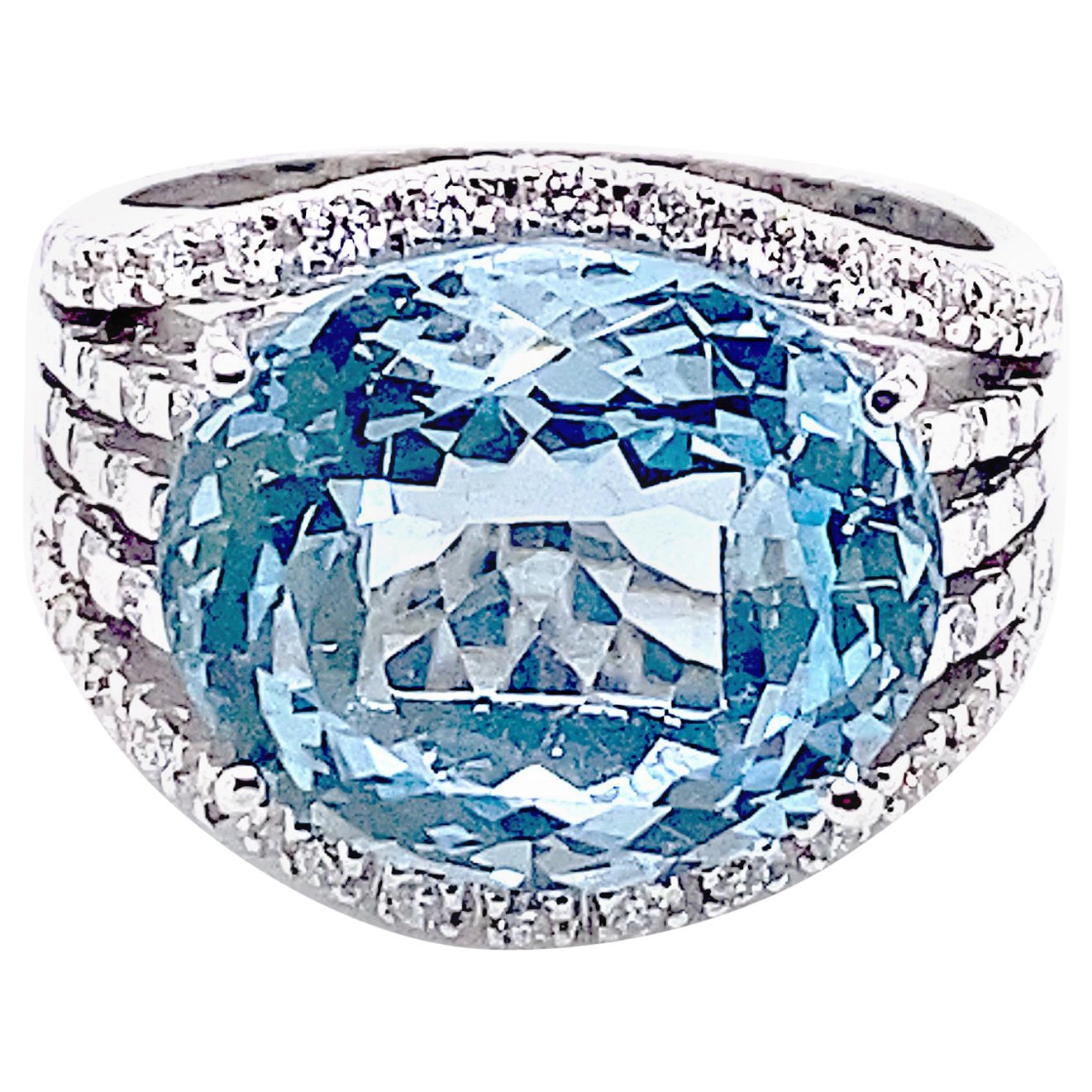 21st Century 18 Karat White Gold 9.82-Carat Briolette Aquamarine Diamond Ring For Sale