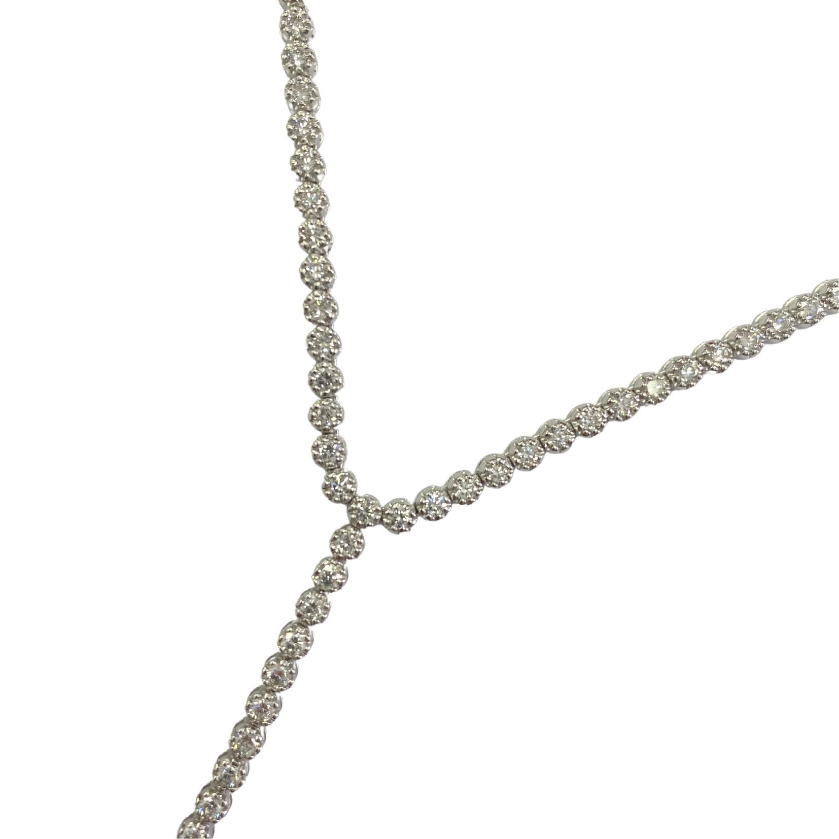 Contemporain Collier lavallière en or blanc 18 carats et diamants et perles F/G VVS, XXIe siècle en vente