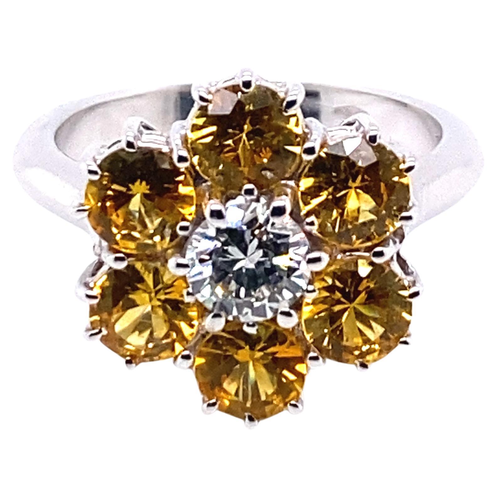 21st Century 18 Karat White Gold, F/G VVS Diamond and Yellow Sapphire Ring For Sale