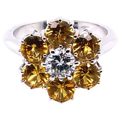 Bague du 21e siècle en or blanc 18 carats, diamant F/G VVS et saphir jaune