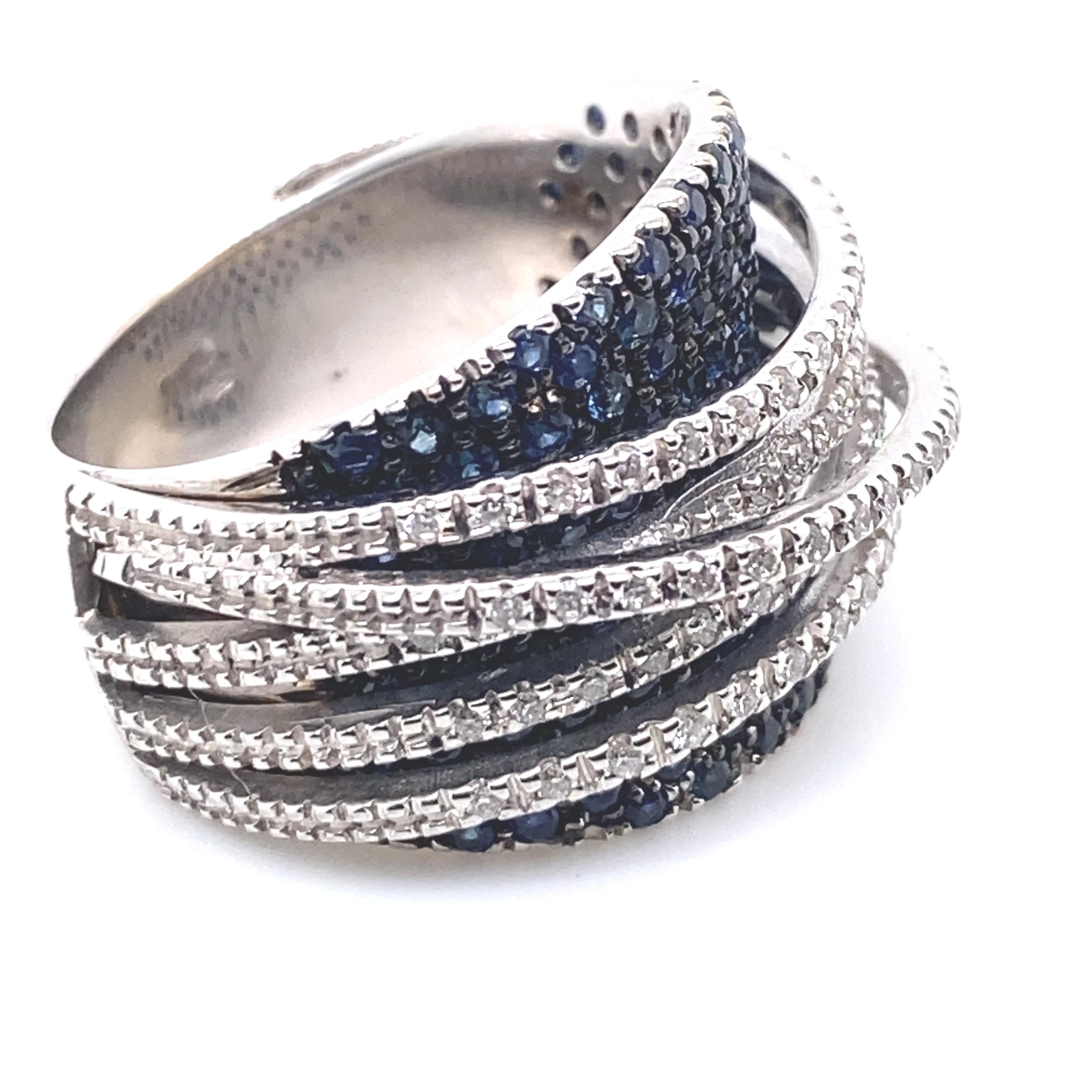 Women's 21st Century 18 Karat White Gold, G VS Diamond and Blue Sapphire Cocktail Ring For Sale
