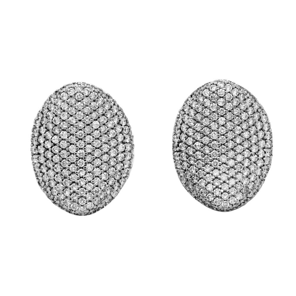 Taille ronde Boucles d'oreilles du 21e siècle en or blanc 18 carats serties de diamants F/G VVS en forme de disque en vente