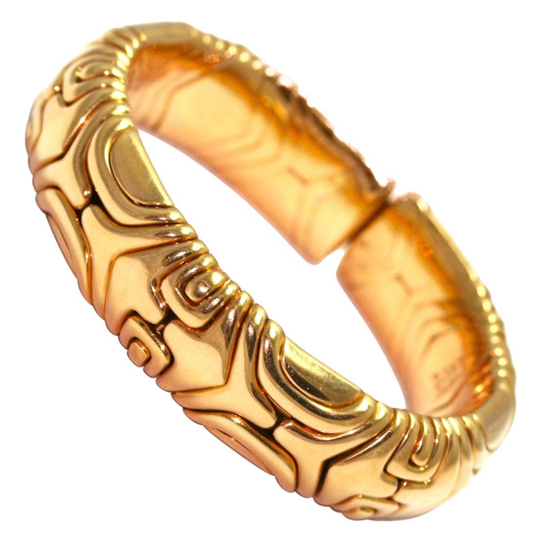 21ème siècle 1988 Bulgari Yellow Gold Semi-Rigid Bracelet Bangle en vente