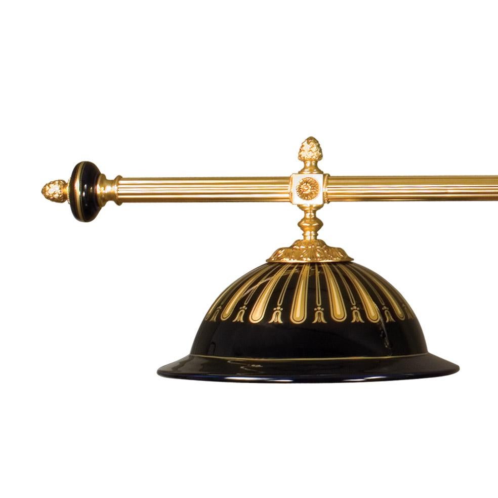Louis XVI 21e siècle, lustre de billard à 3 lumières en porcelaine et bronze doré en vente