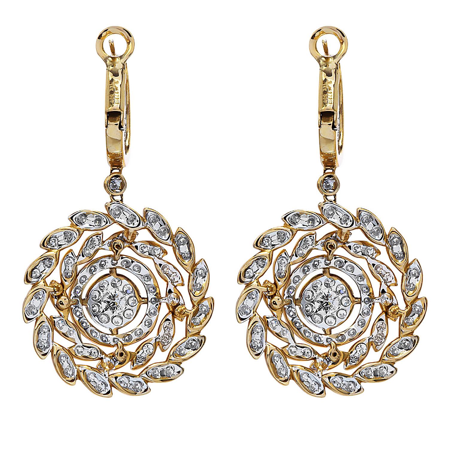 21st Century 3.52 Carats Diamond 14K Yellow Gold Flower Dangle Earrings In Excellent Condition In Miami, FL