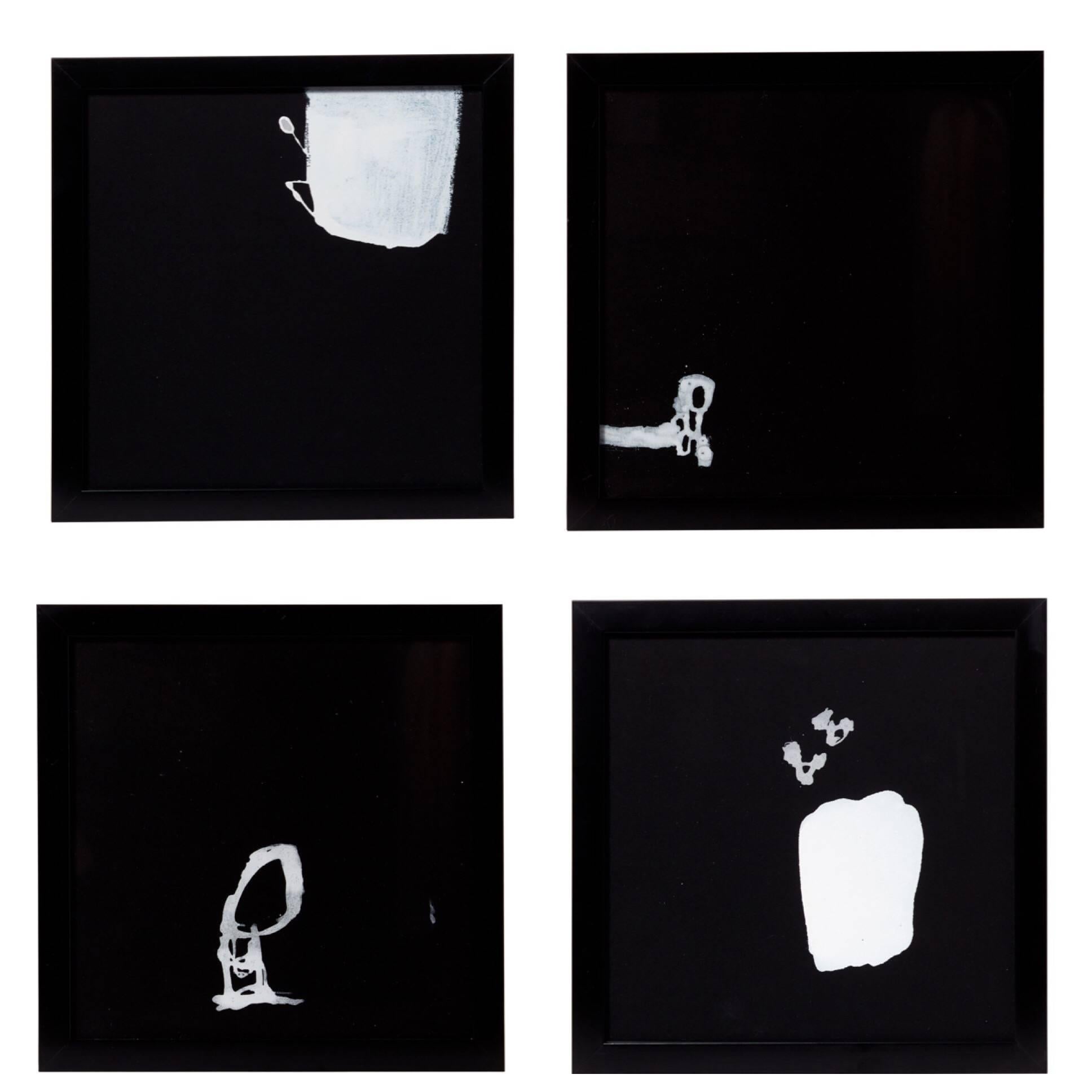 21e siècle « 4 » encadré, peintures blanches sur noires de Greg Dickerson