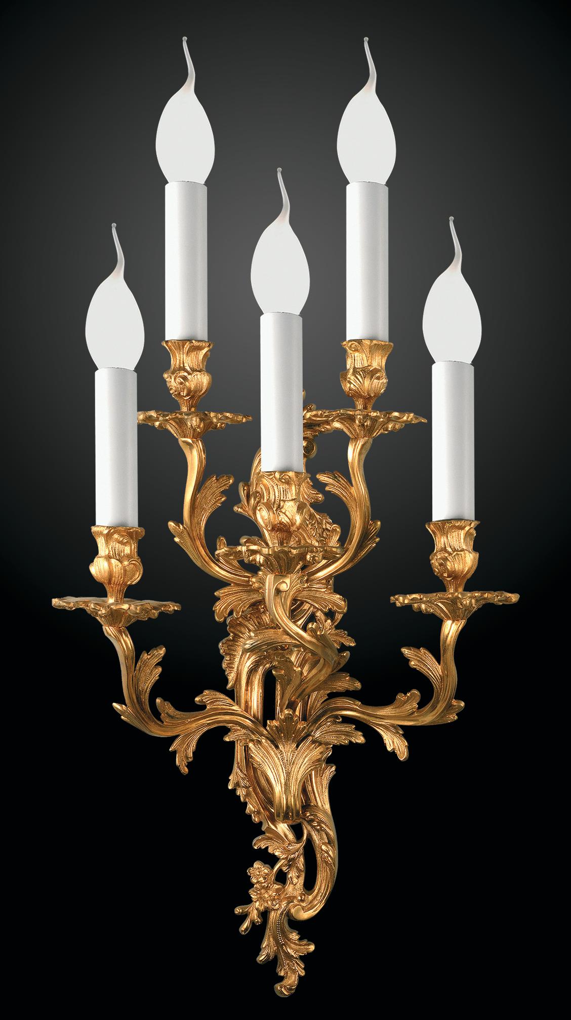 21. Jahrhundert, 5-Licht-Bronze-Applikation im Stil von Luigi XVI (Italienisch) im Angebot