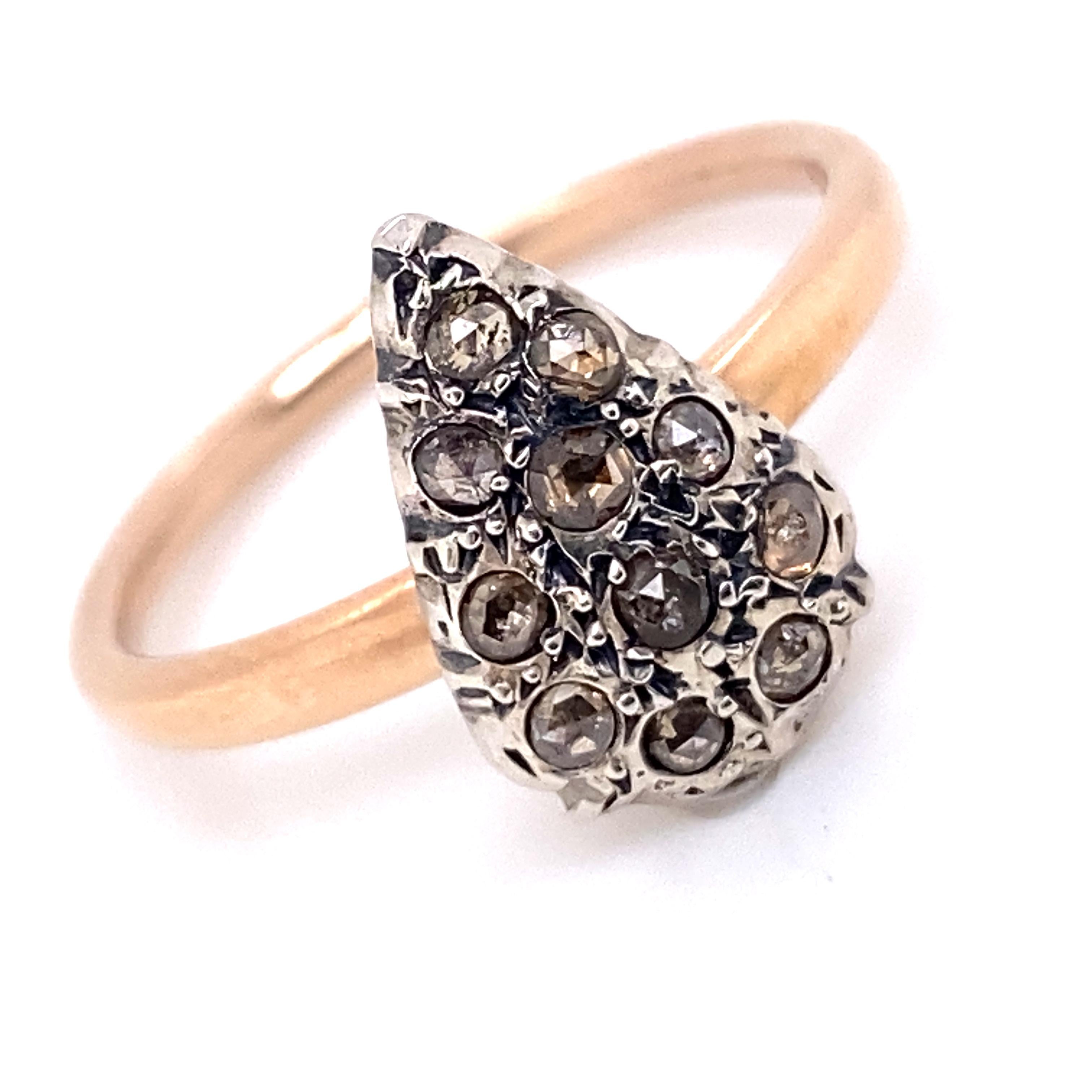 21st Century 9 Karat Rose Gold and Diamond Drop-Shape Cesellato Cocktail Ring In New Condition For Sale In Palermo, Italy PA