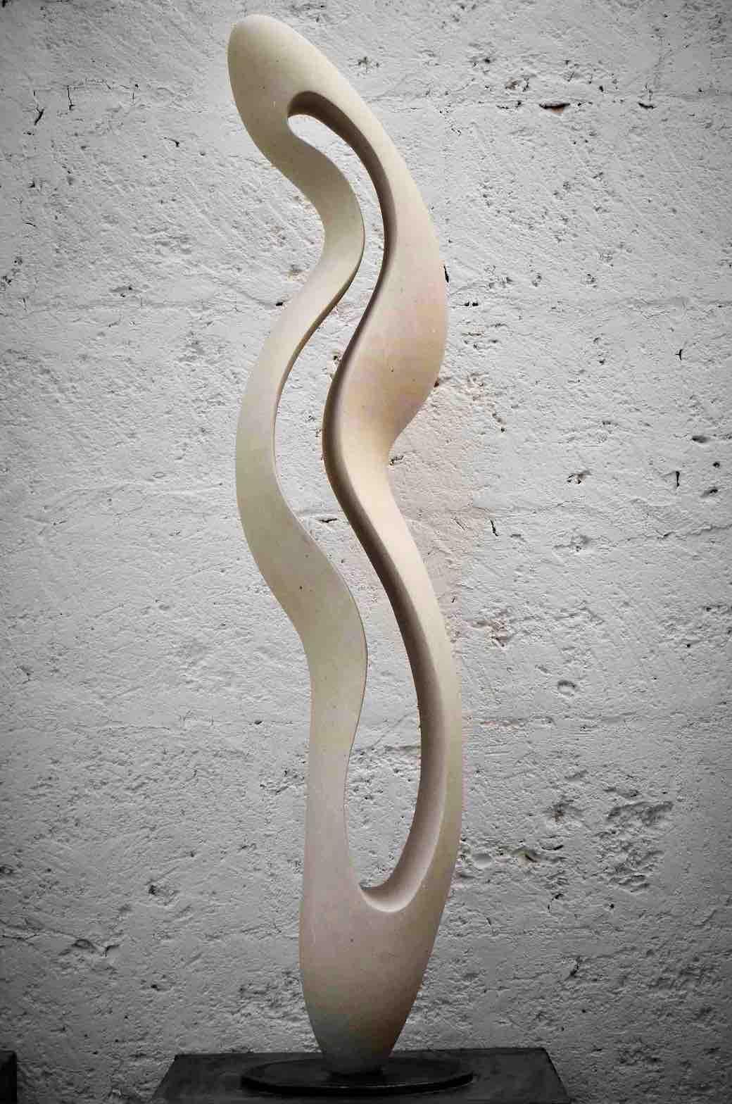 21st century abstract sculpture DROP ART by Renzo Buttazzo from Italy

Sculpture in Lecce Stone
Delivered with a certificate of authenticity.

Since 1886 Renzo Buttazzo work with Pietra Leccese (limestone from Lecce), and during this time he