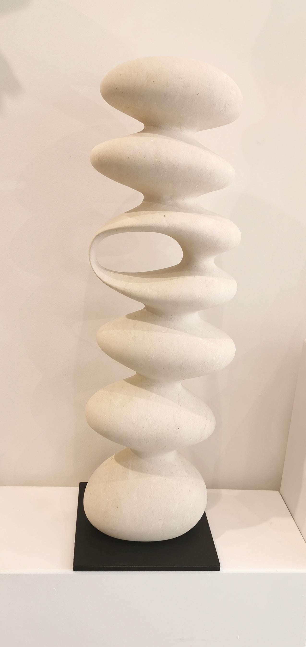 21st century abstract sculpture ETA by Renzo Buttazzo from Italy

Sculpture in Lecce Stone
Delivered with a certificate of authenticity.

Since 1886 Renzo Buttazzo work with Pietra Leccese (limestone from Lecce), and during this time he